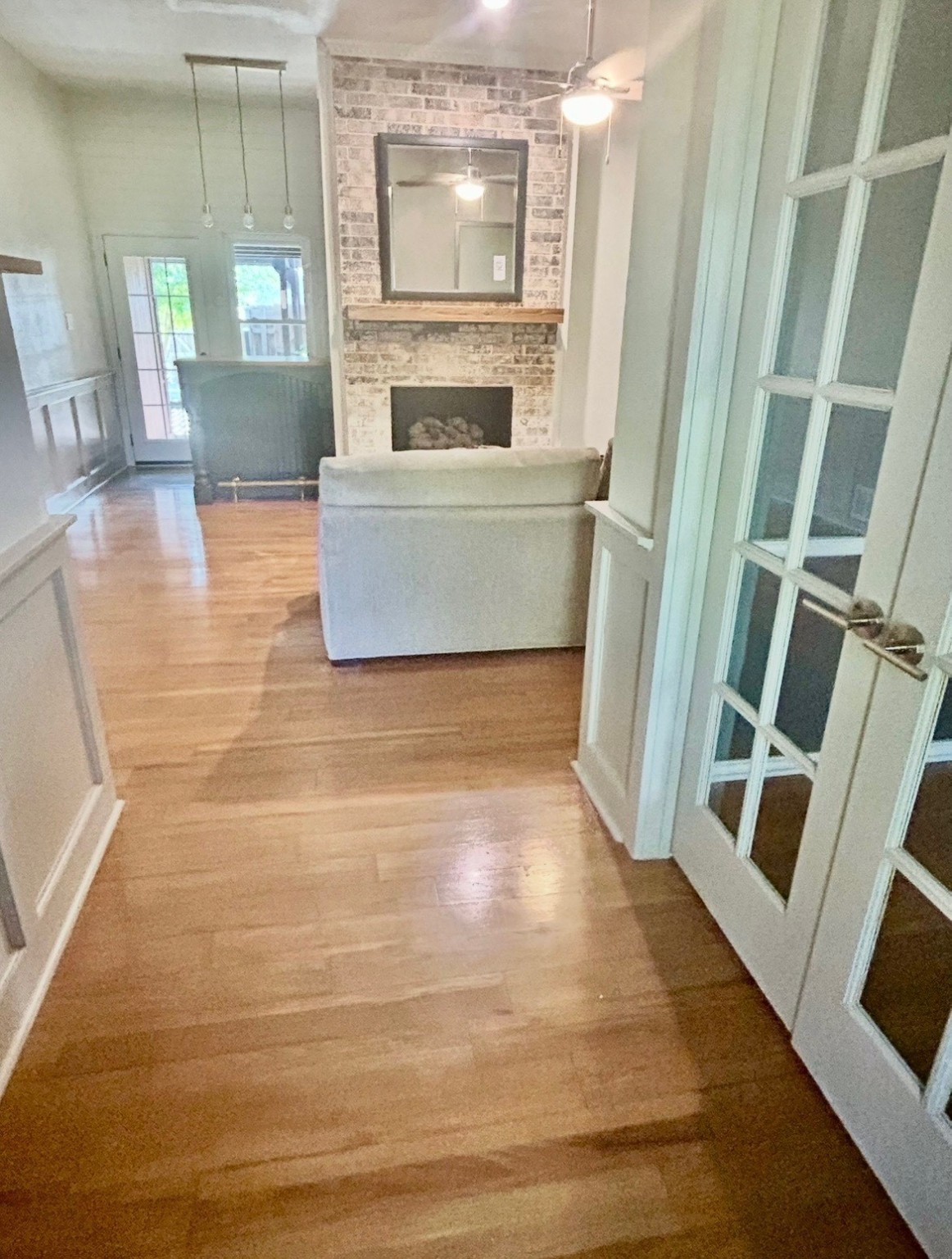 913 Lake Meadows Drive