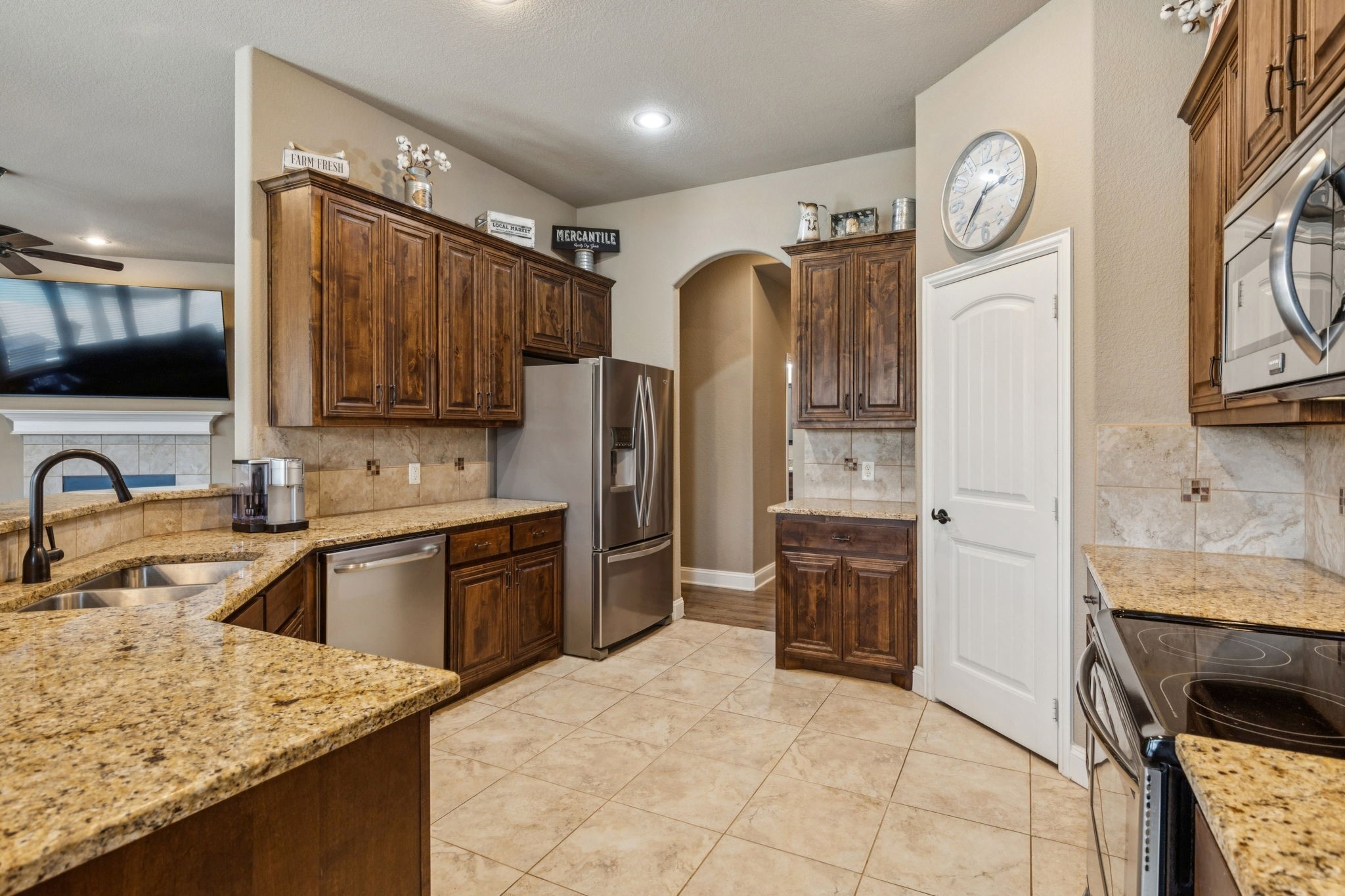 2220 Kandy Lane