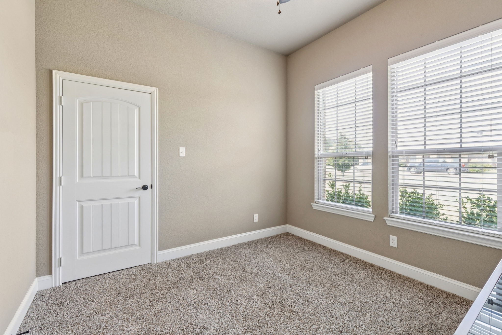 2220 Kandy Lane