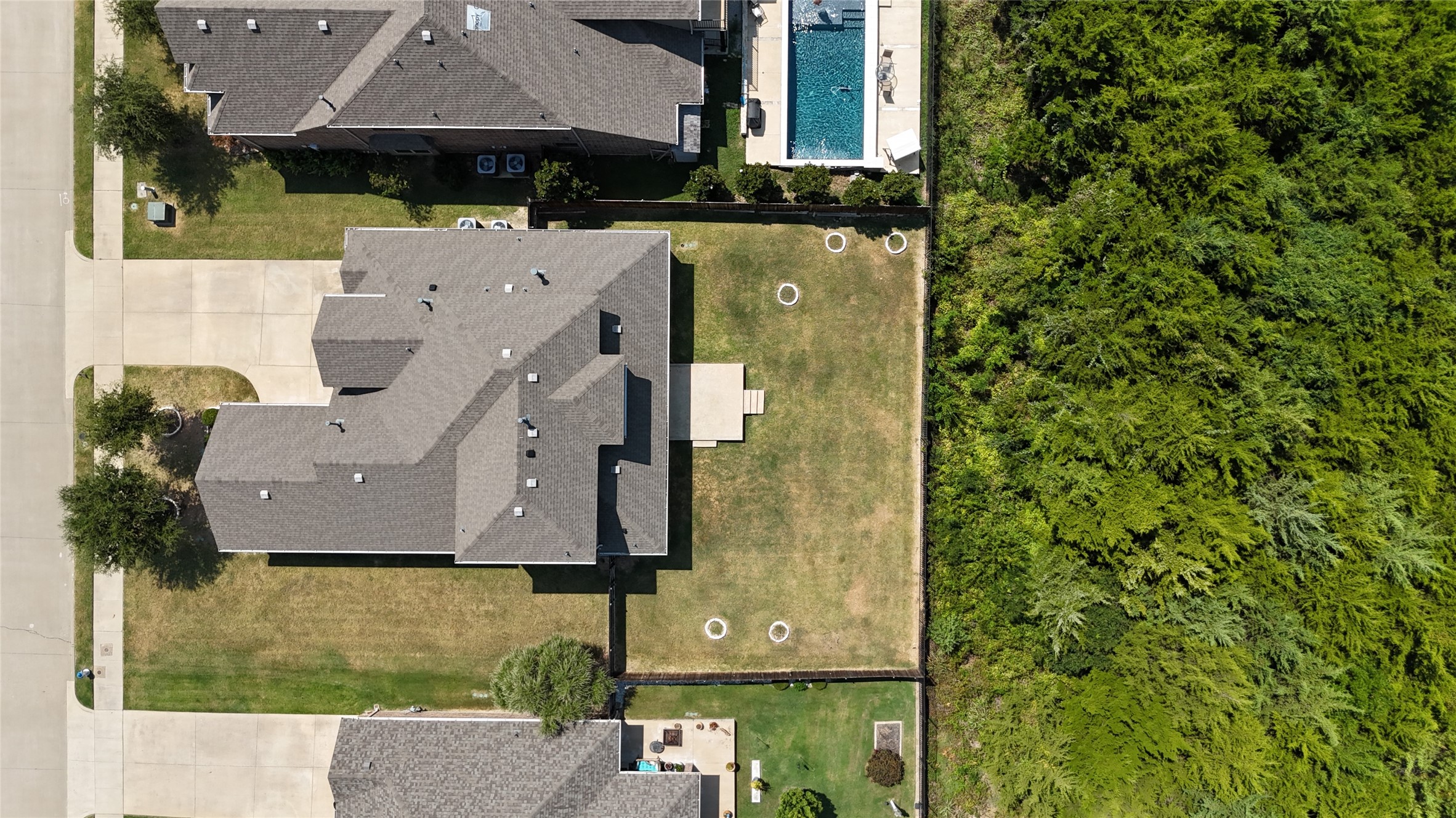 3909 Whitman Drive