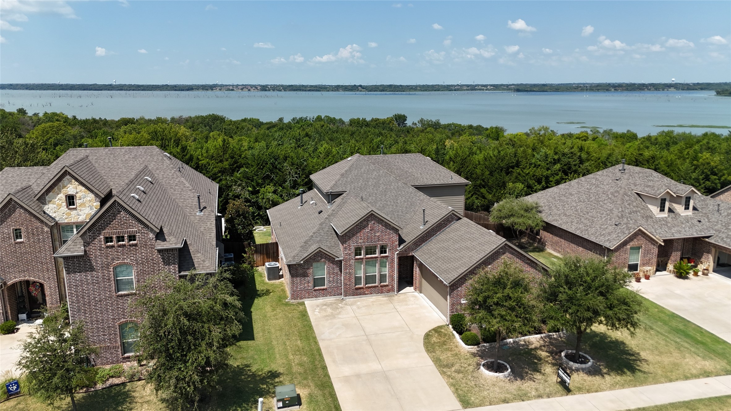 3909 Whitman Drive