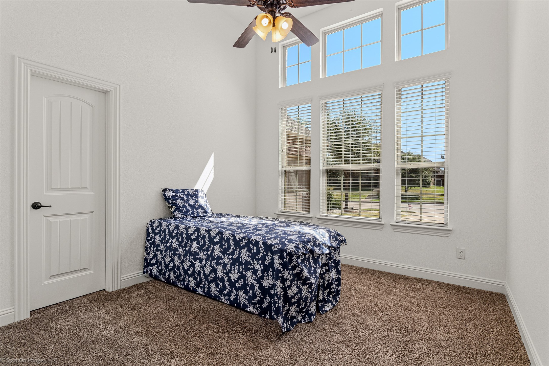 3909 Whitman Drive