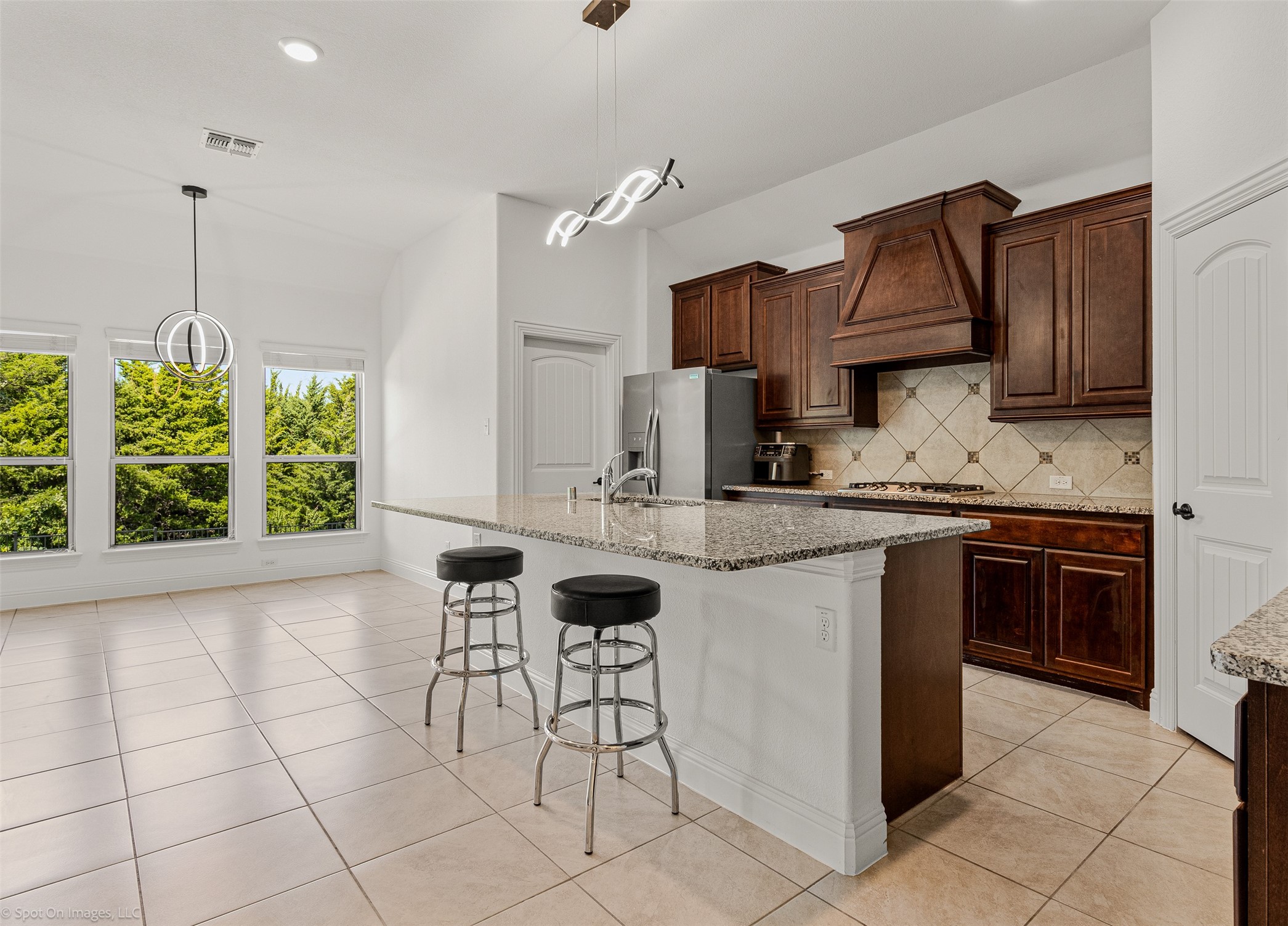 3909 Whitman Drive