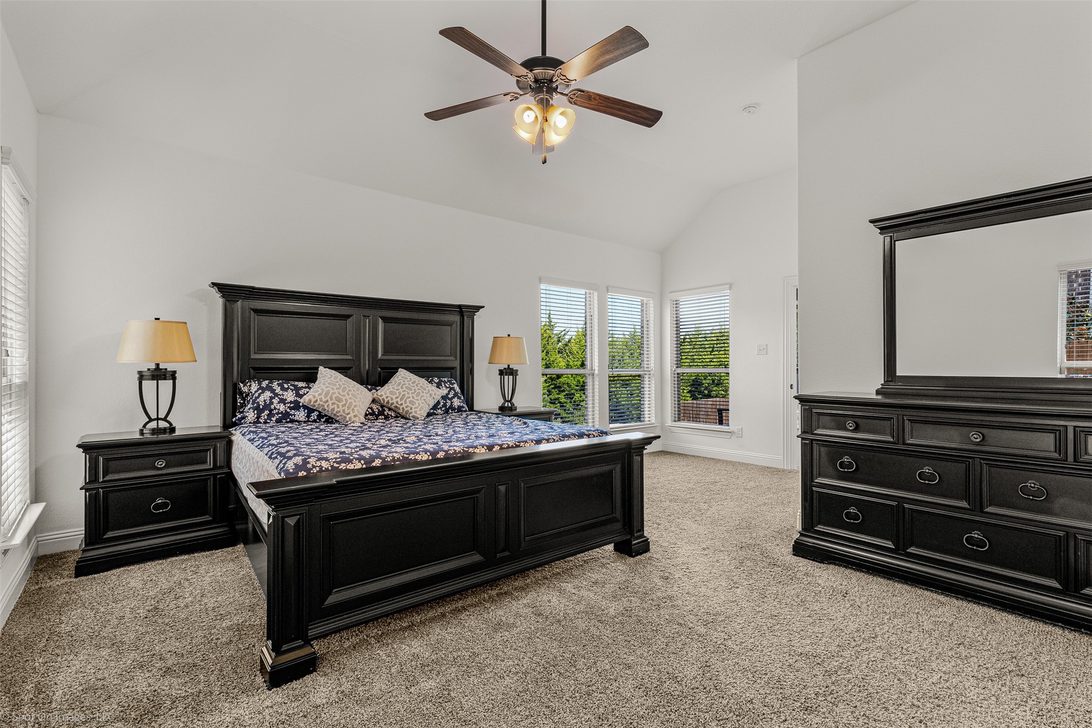 3909 Whitman Drive