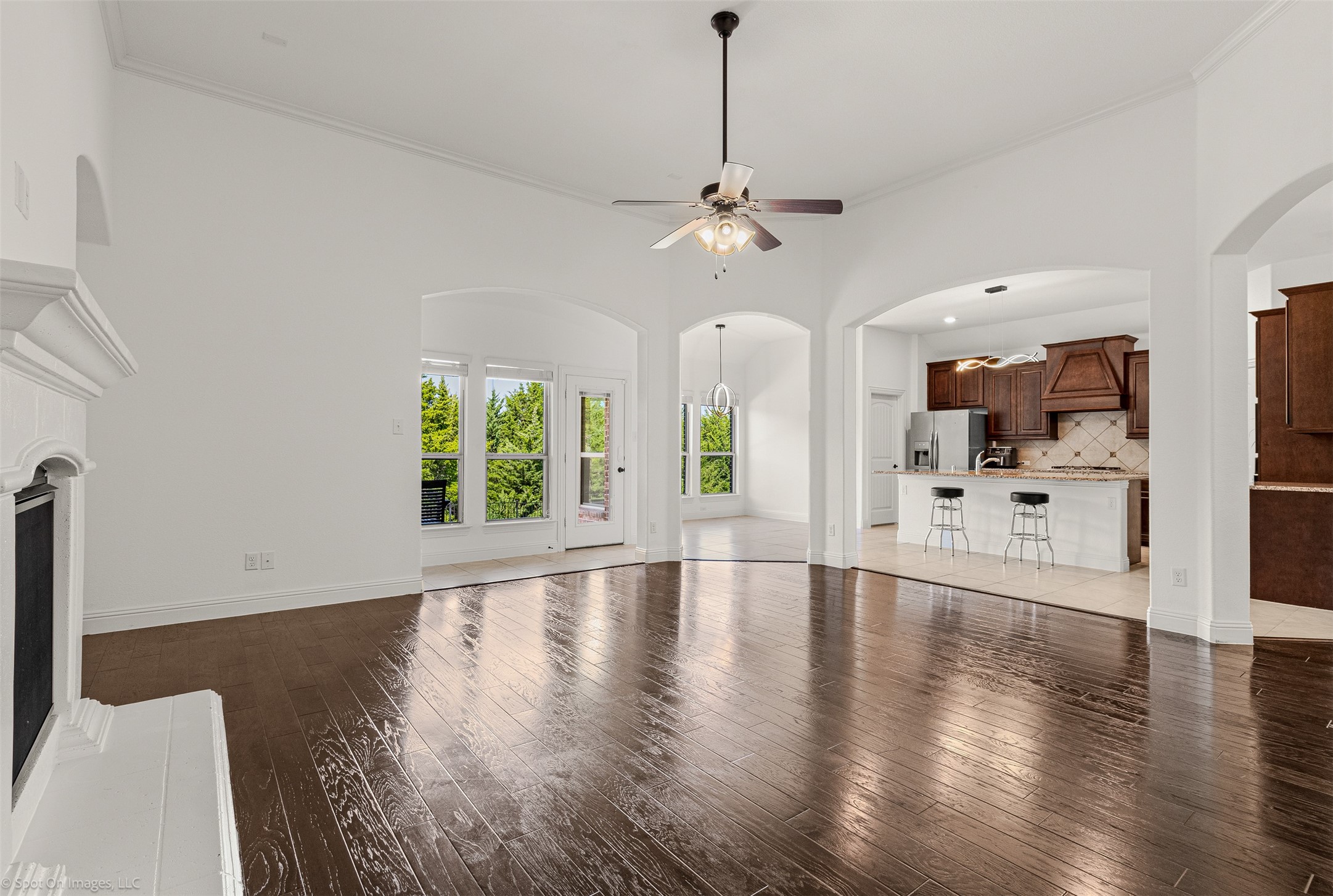 3909 Whitman Drive