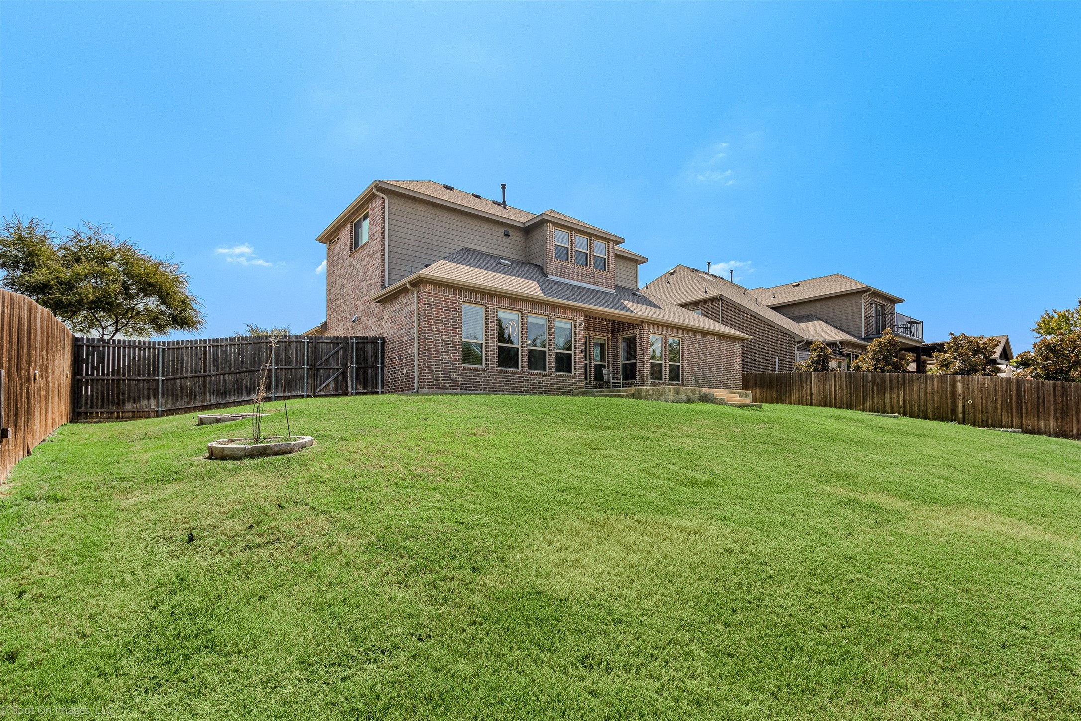 3909 Whitman Drive