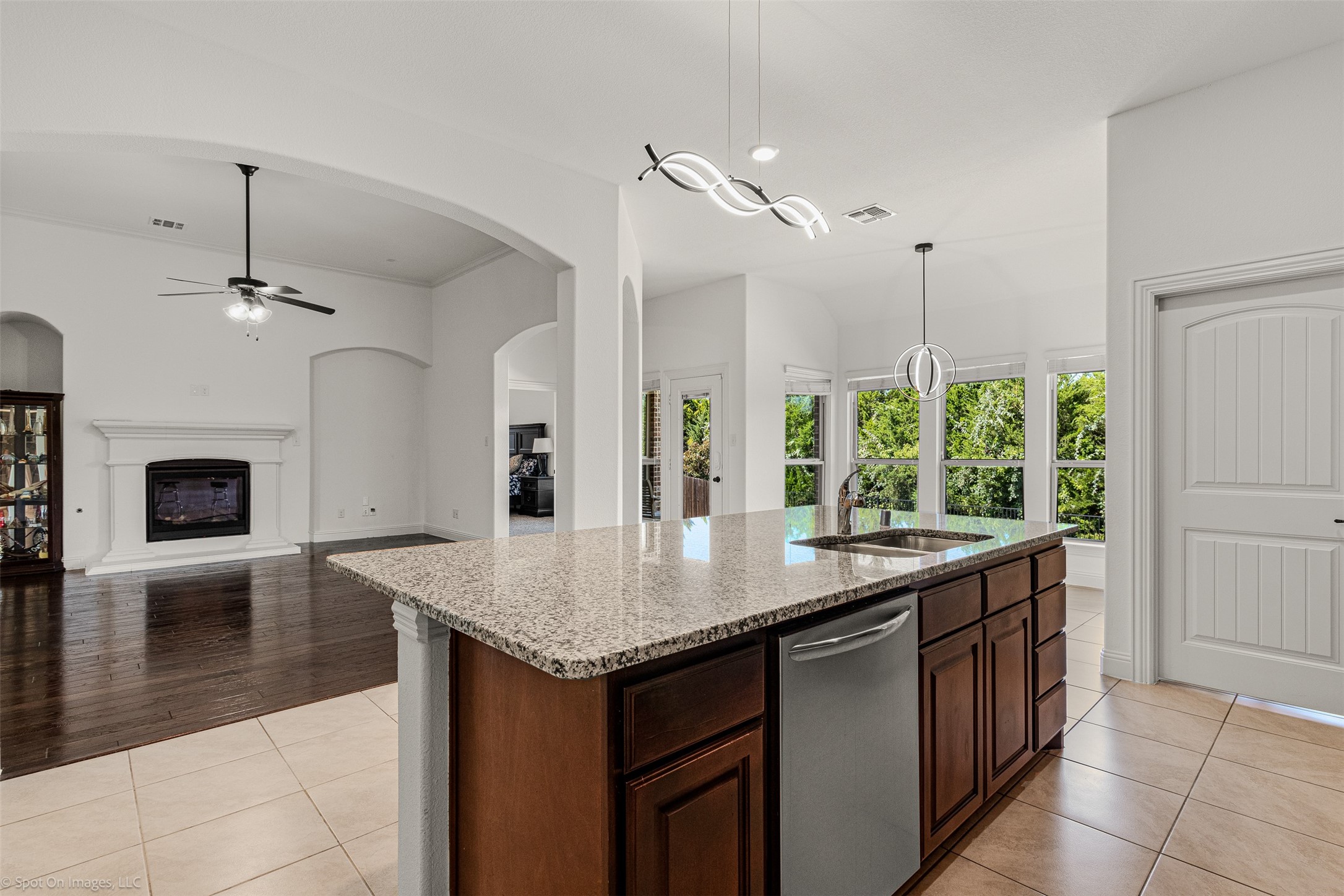 3909 Whitman Drive