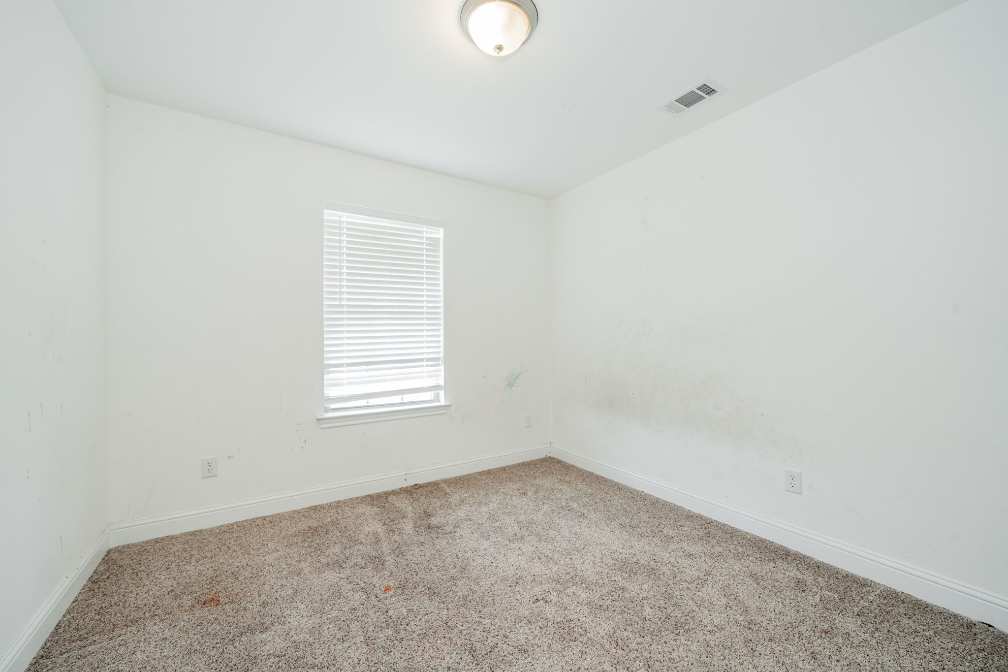 16028 County Road 355