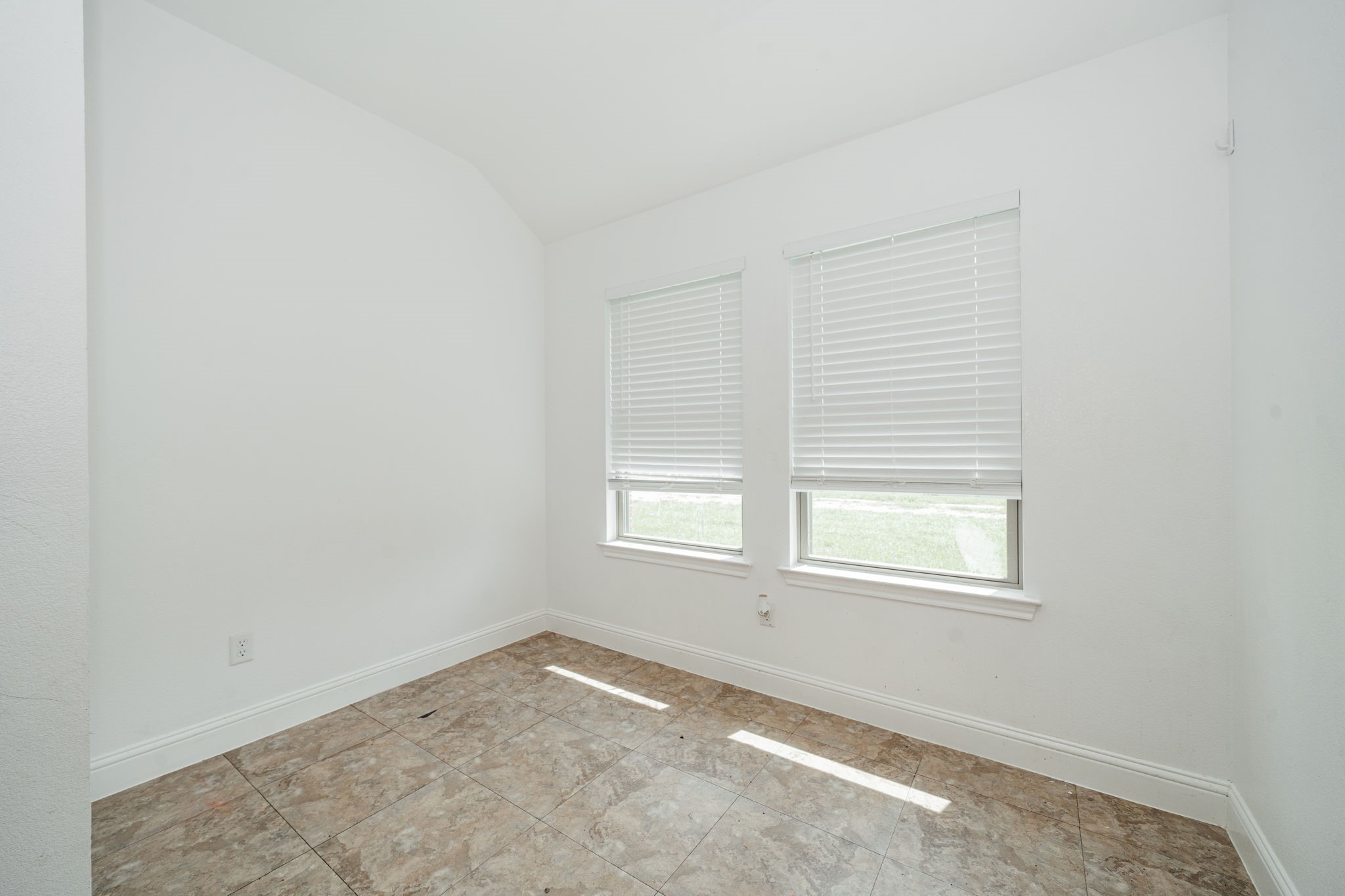 16028 County Road 355