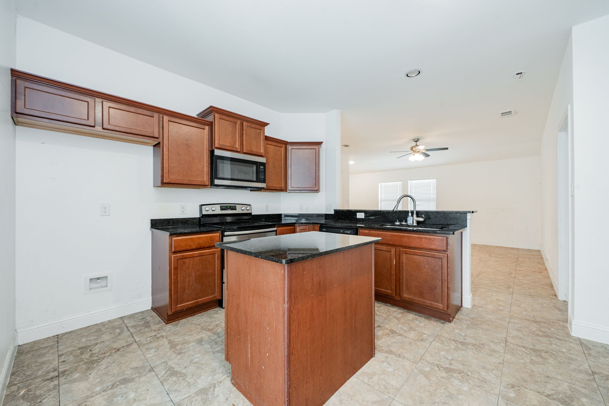 16028 County Road 355