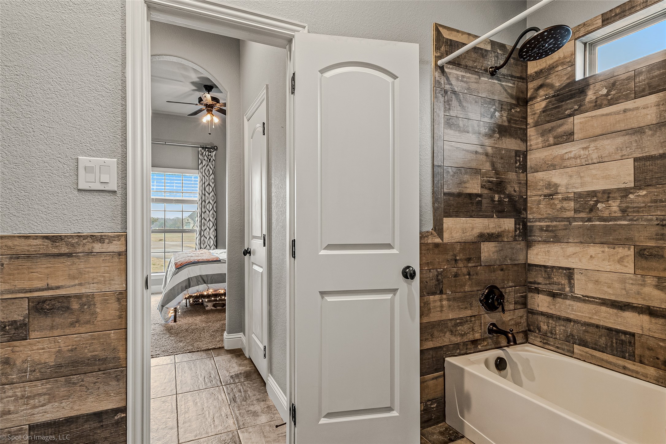 232 Branding Iron Court