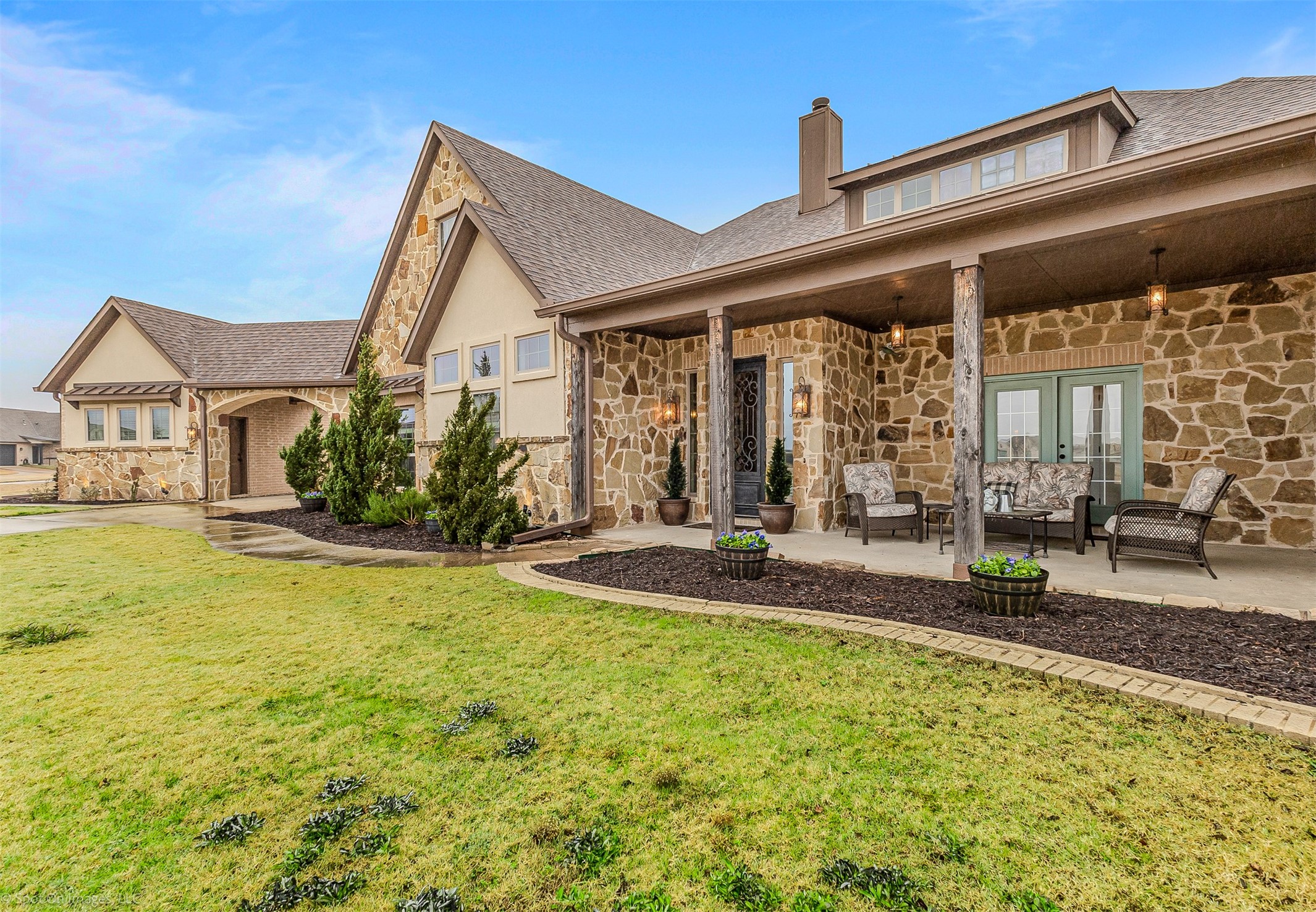 232 Branding Iron Court