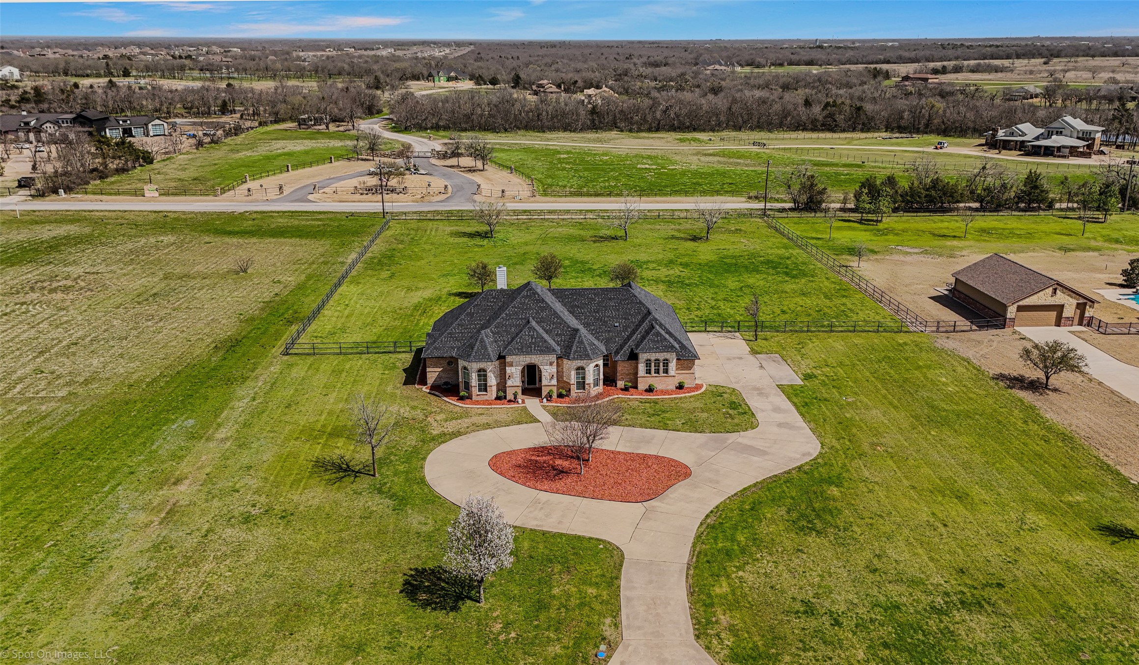 477 Horseshoe Bend