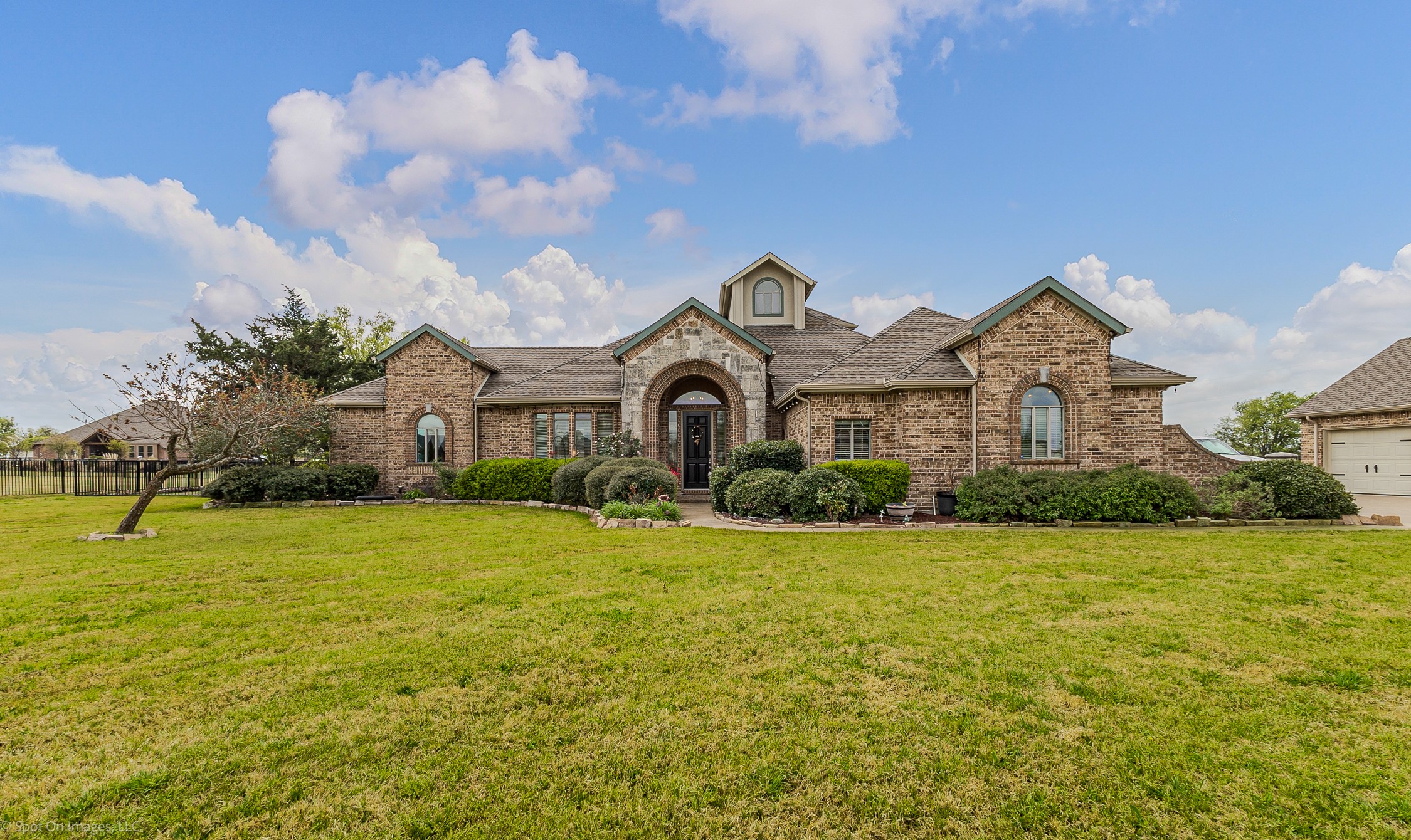 119 Equestrian Drive