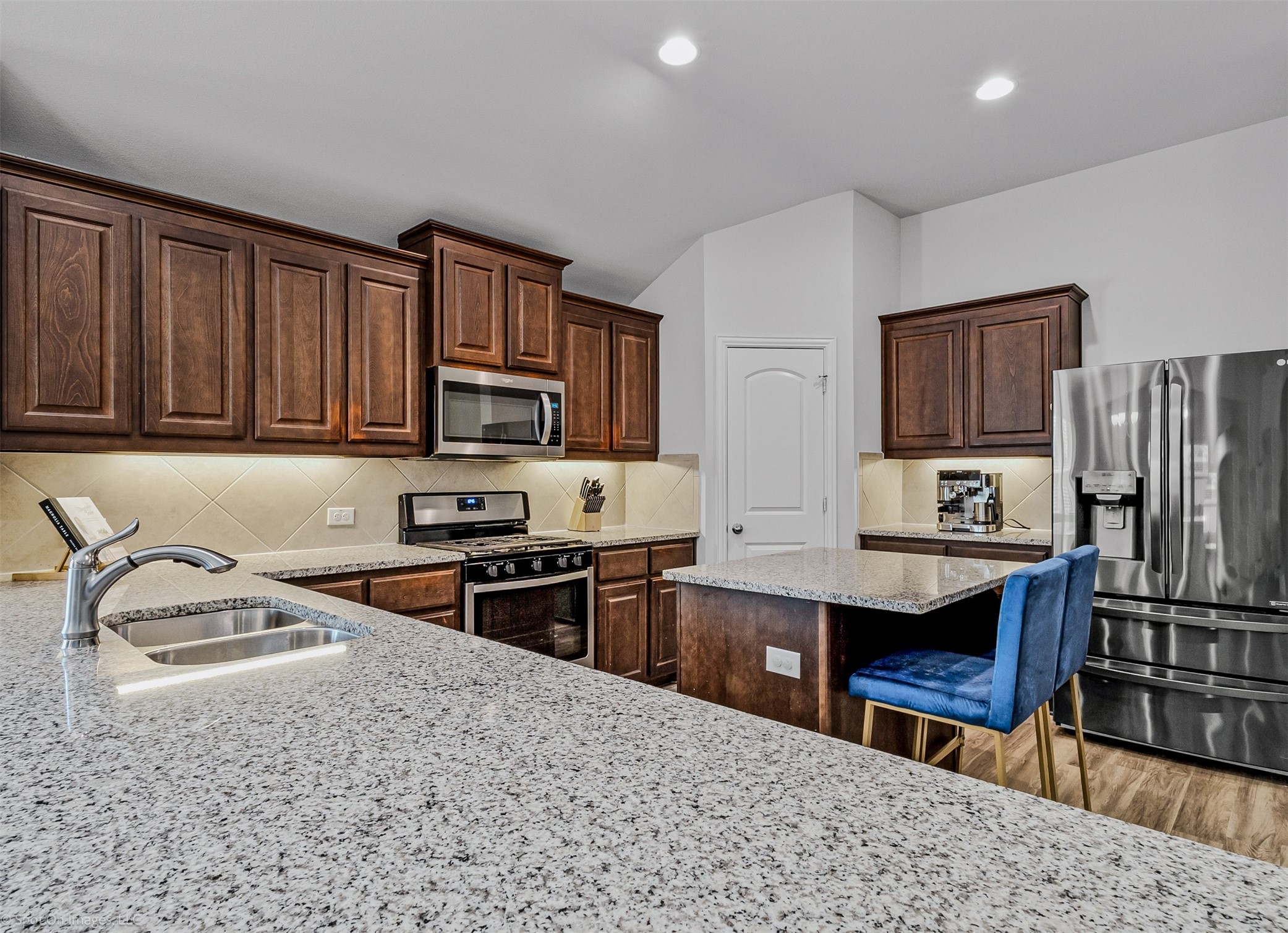 1127 Waterscape Boulevard