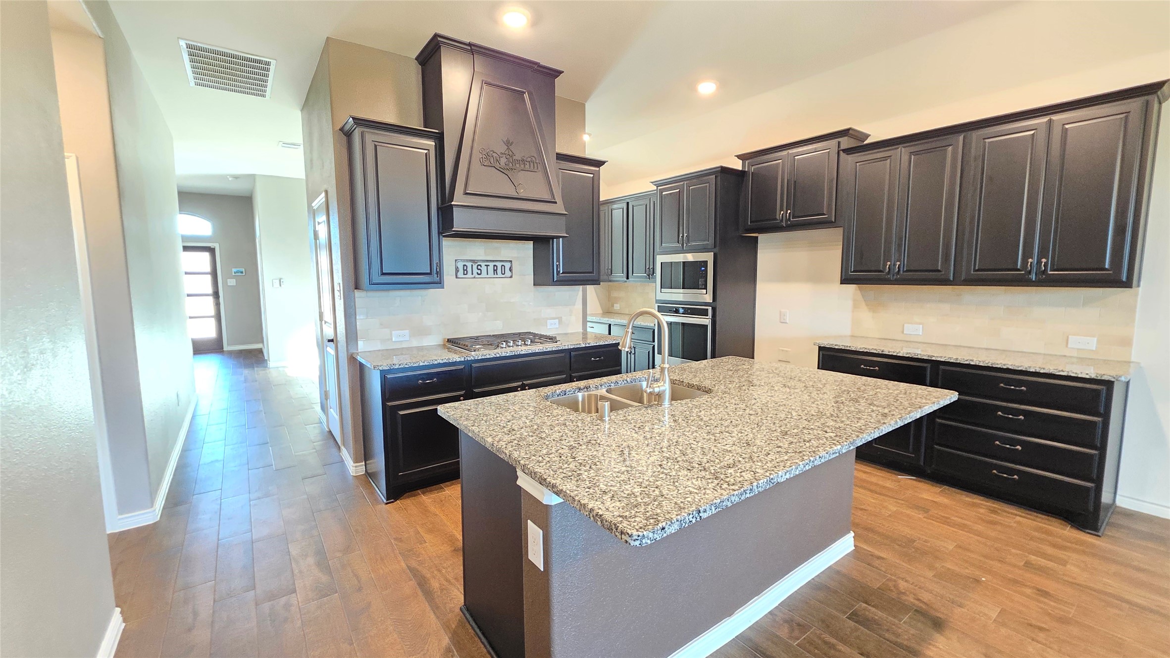 1043 Sublime Drive