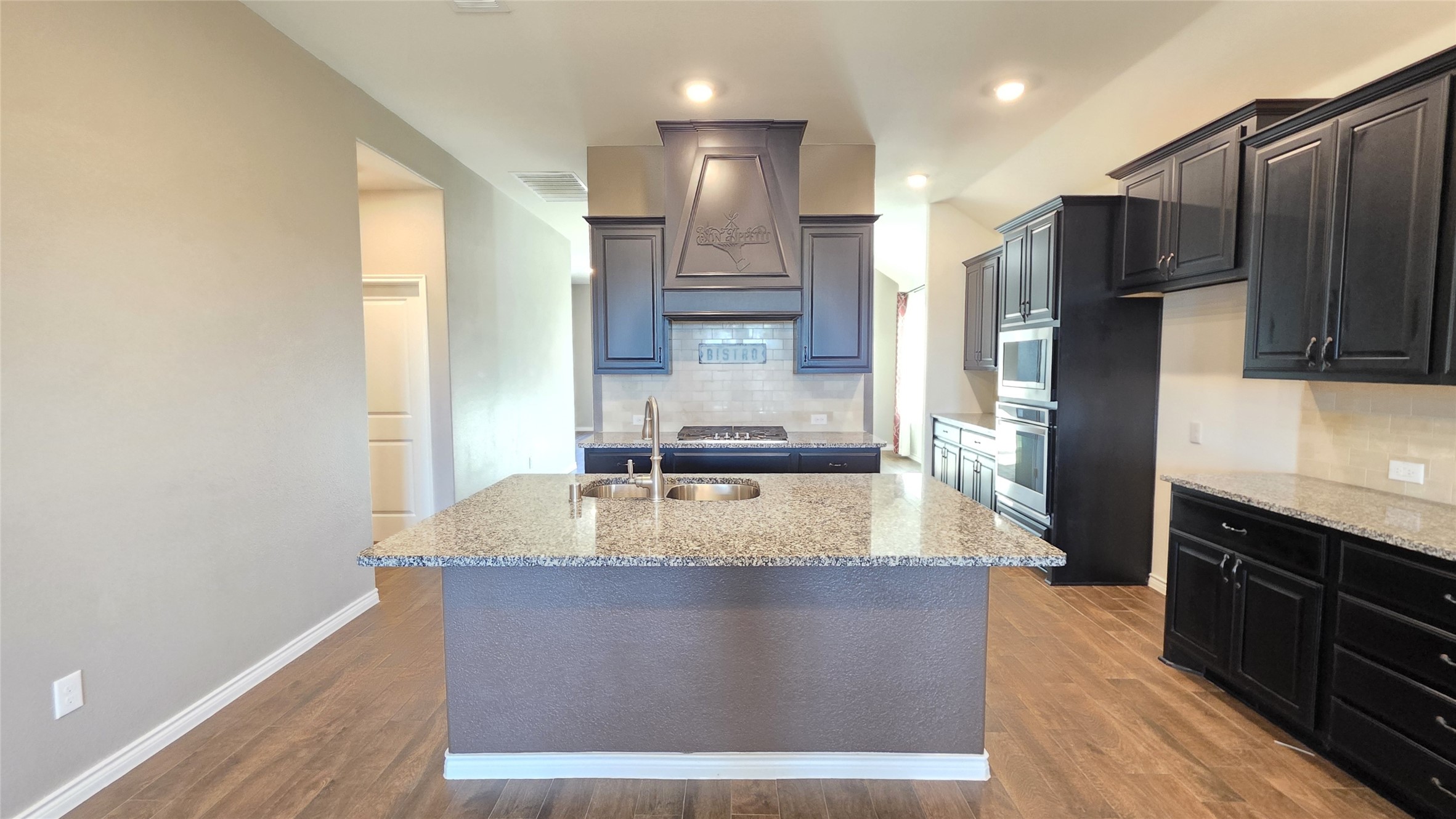 1043 Sublime Drive