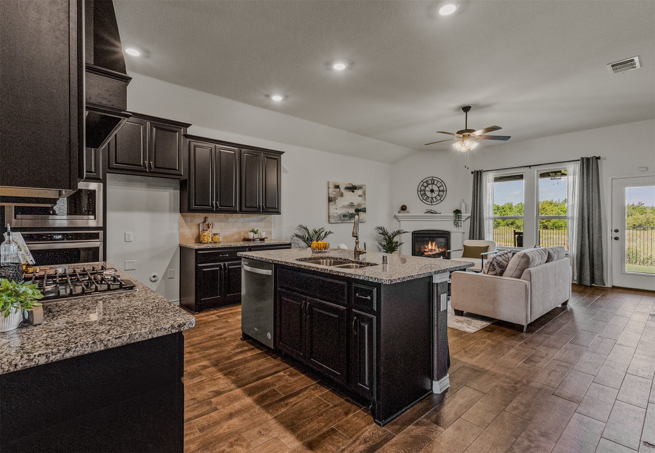 1043 Sublime Drive