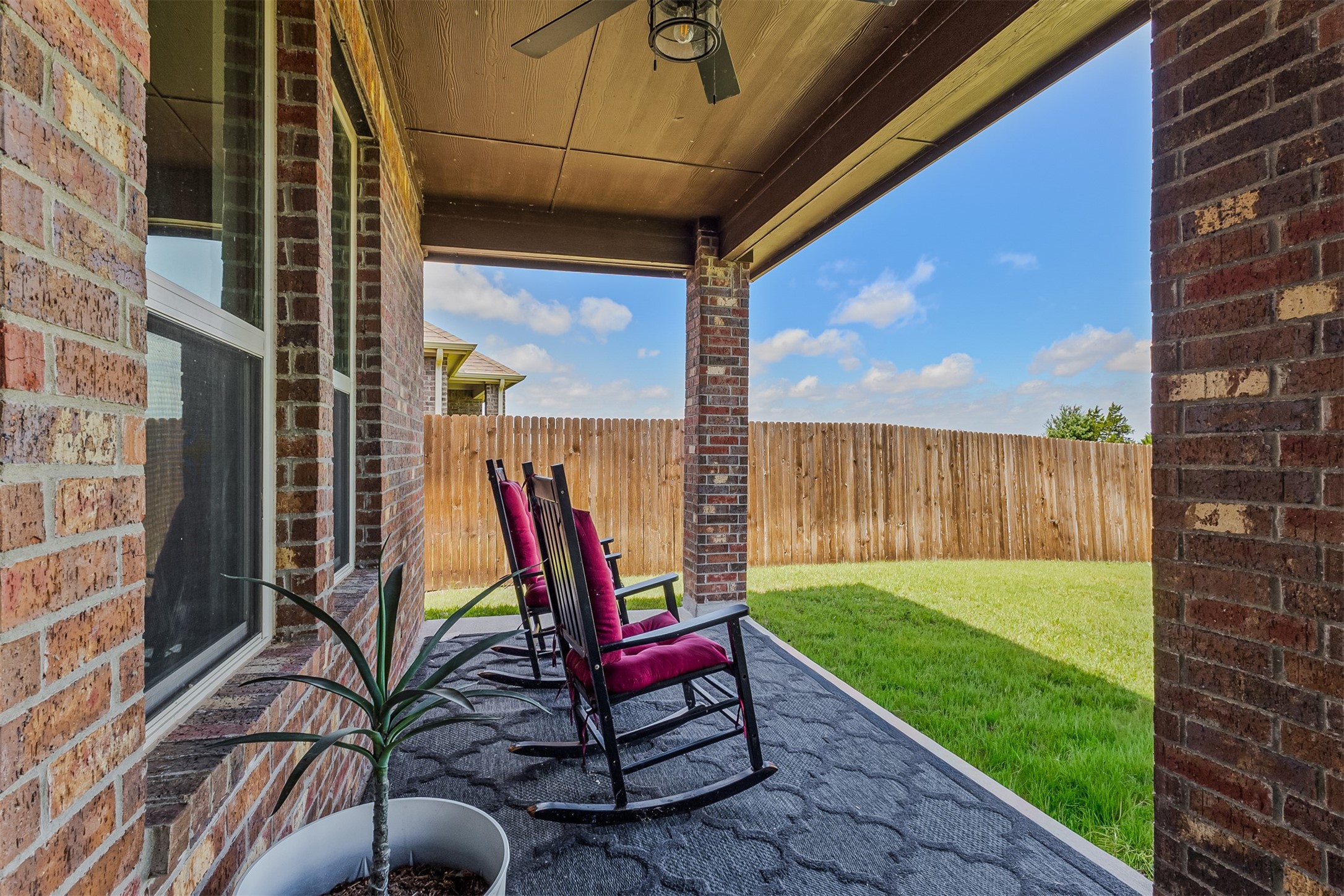 1043 Sublime Drive