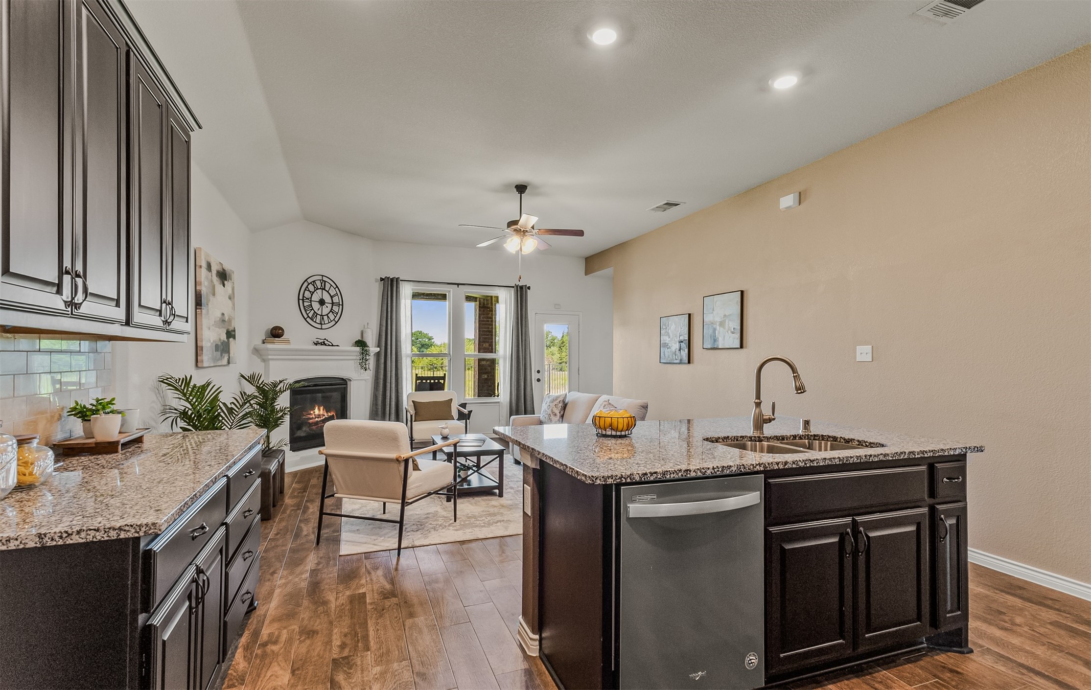 1043 Sublime Drive