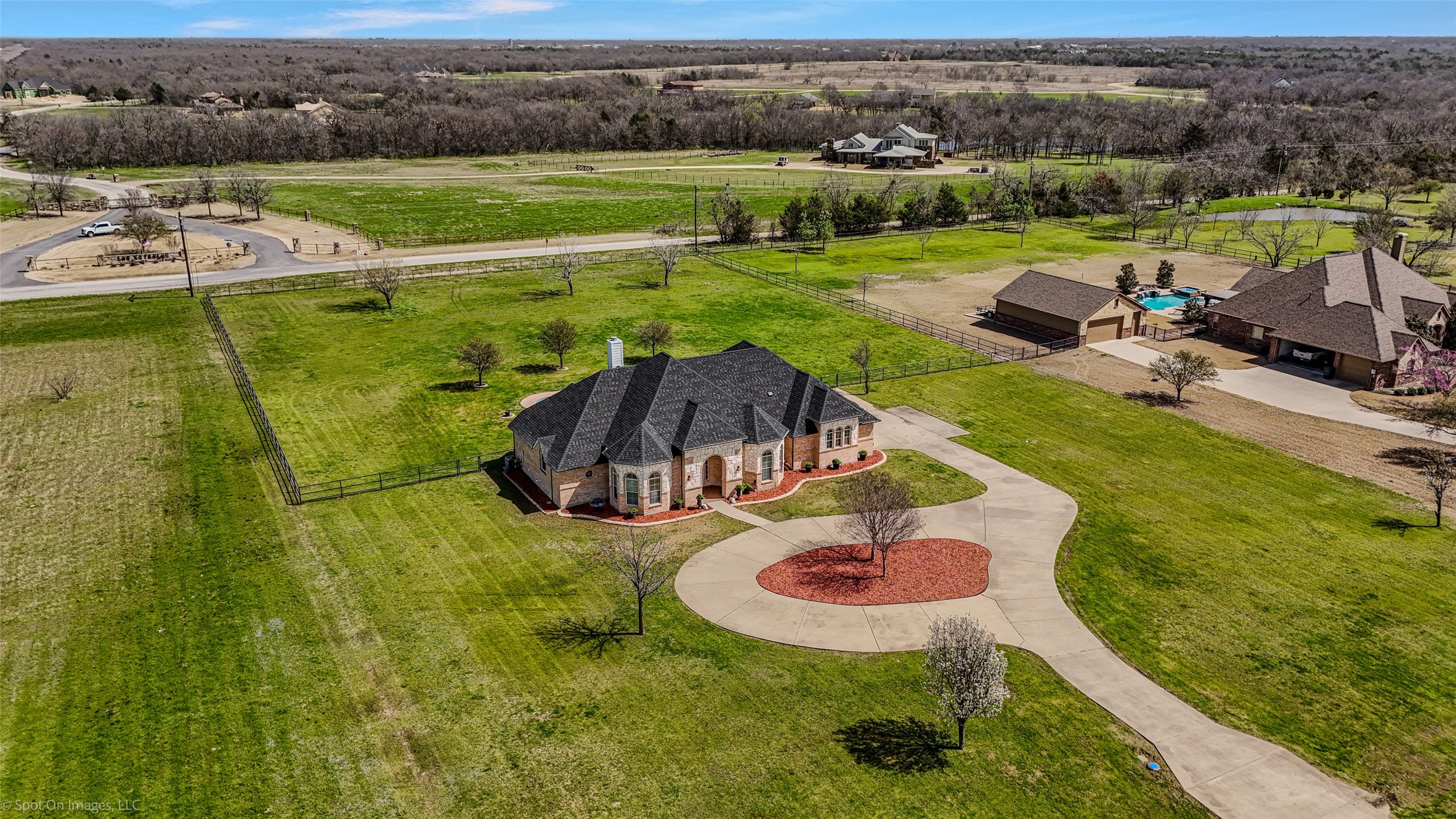 477 Horseshoe Bend