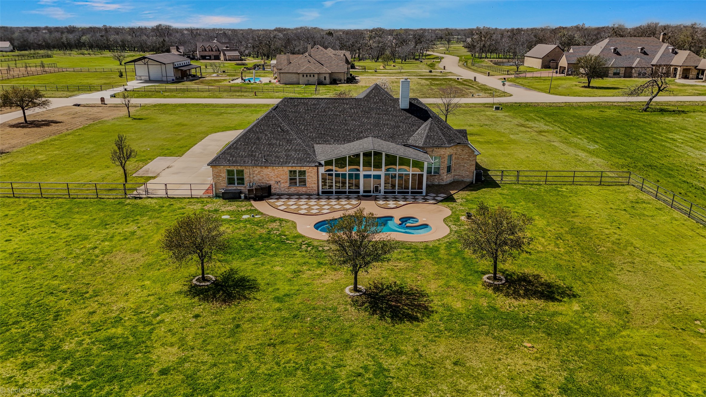 477 Horseshoe Bend