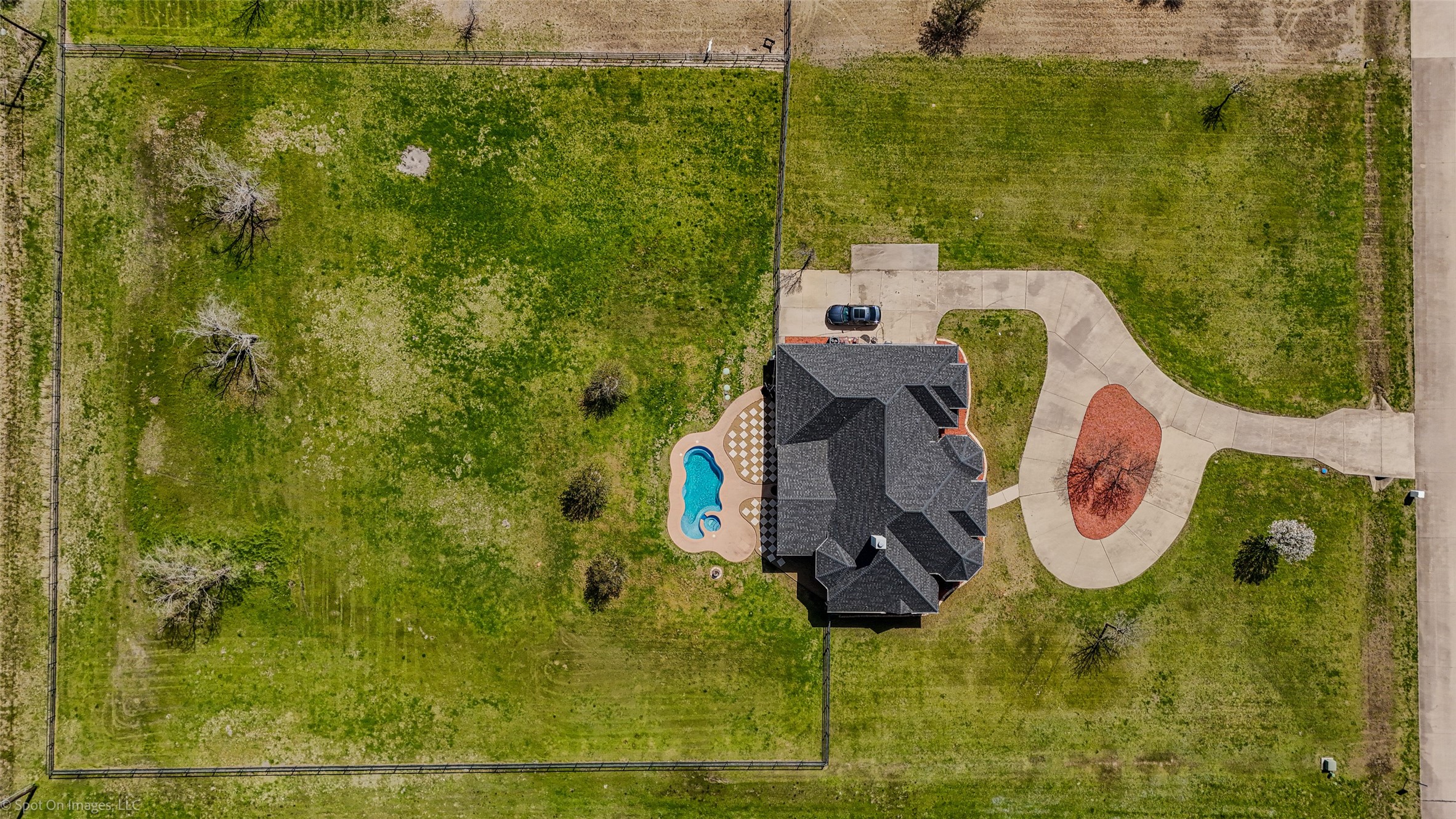 477 Horseshoe Bend