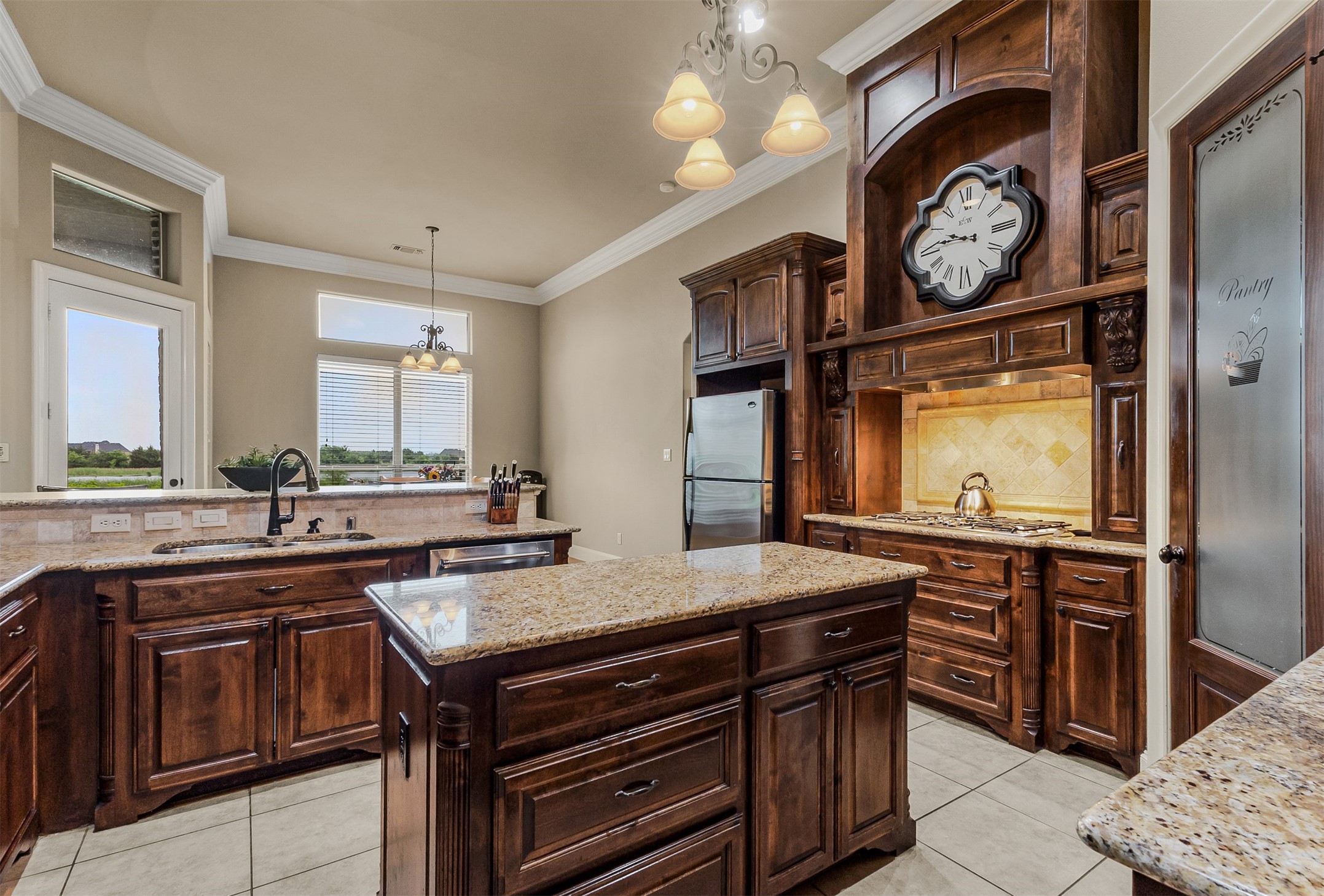 12 Granite Ridge Drive