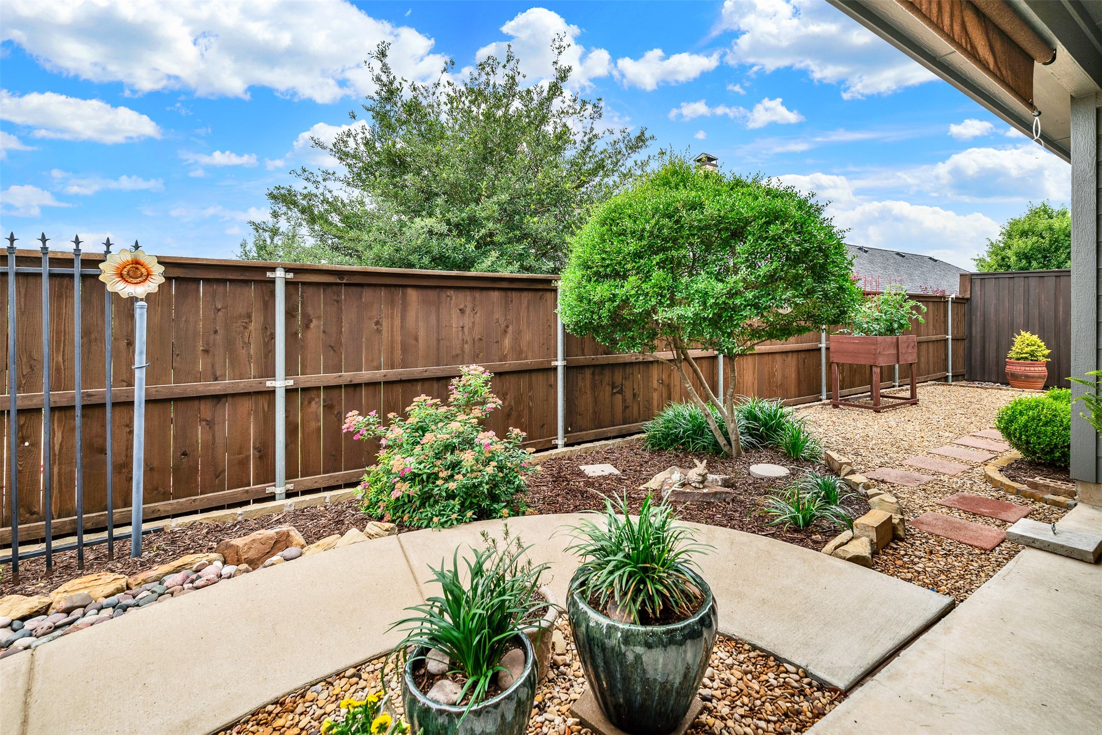 1401 Silver Lake Drive