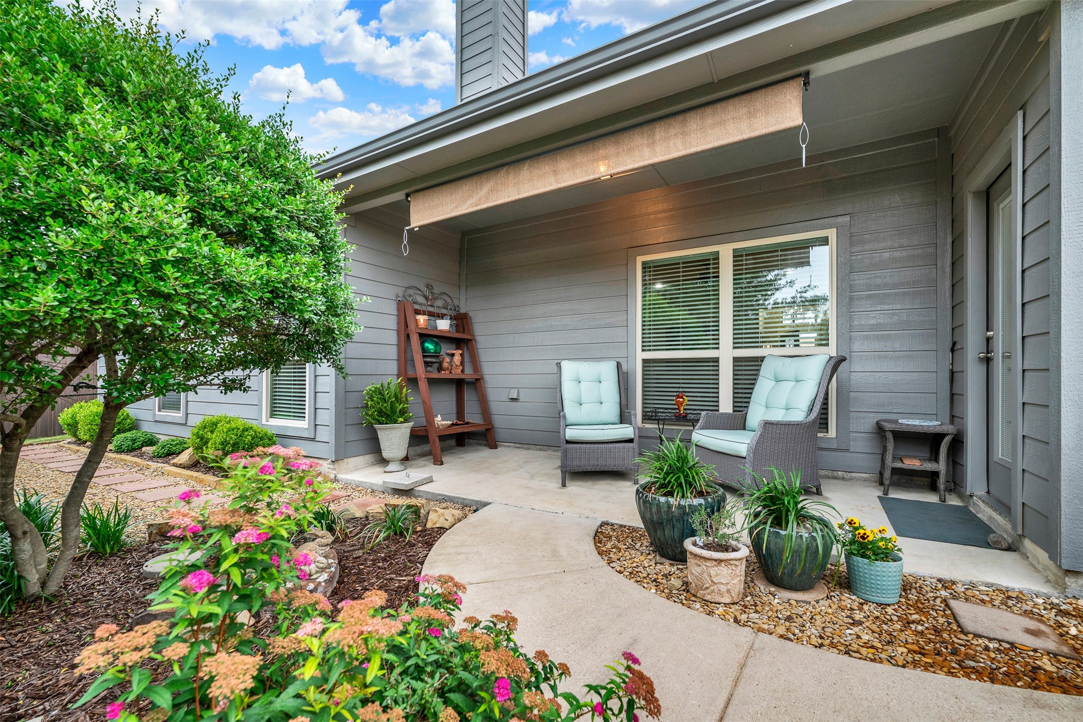 1401 Silver Lake Drive