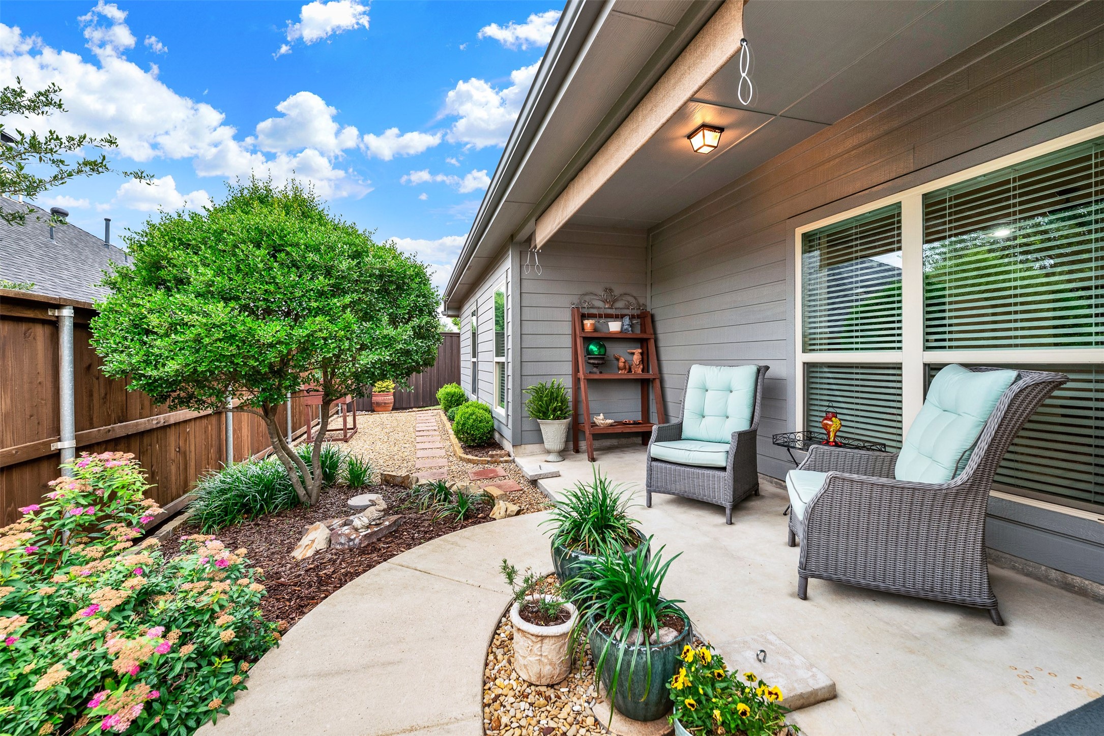 1401 Silver Lake Drive