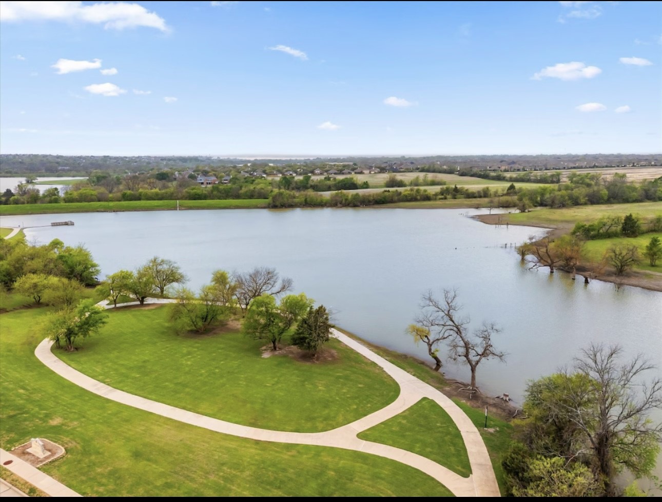 1401 Silver Lake Drive