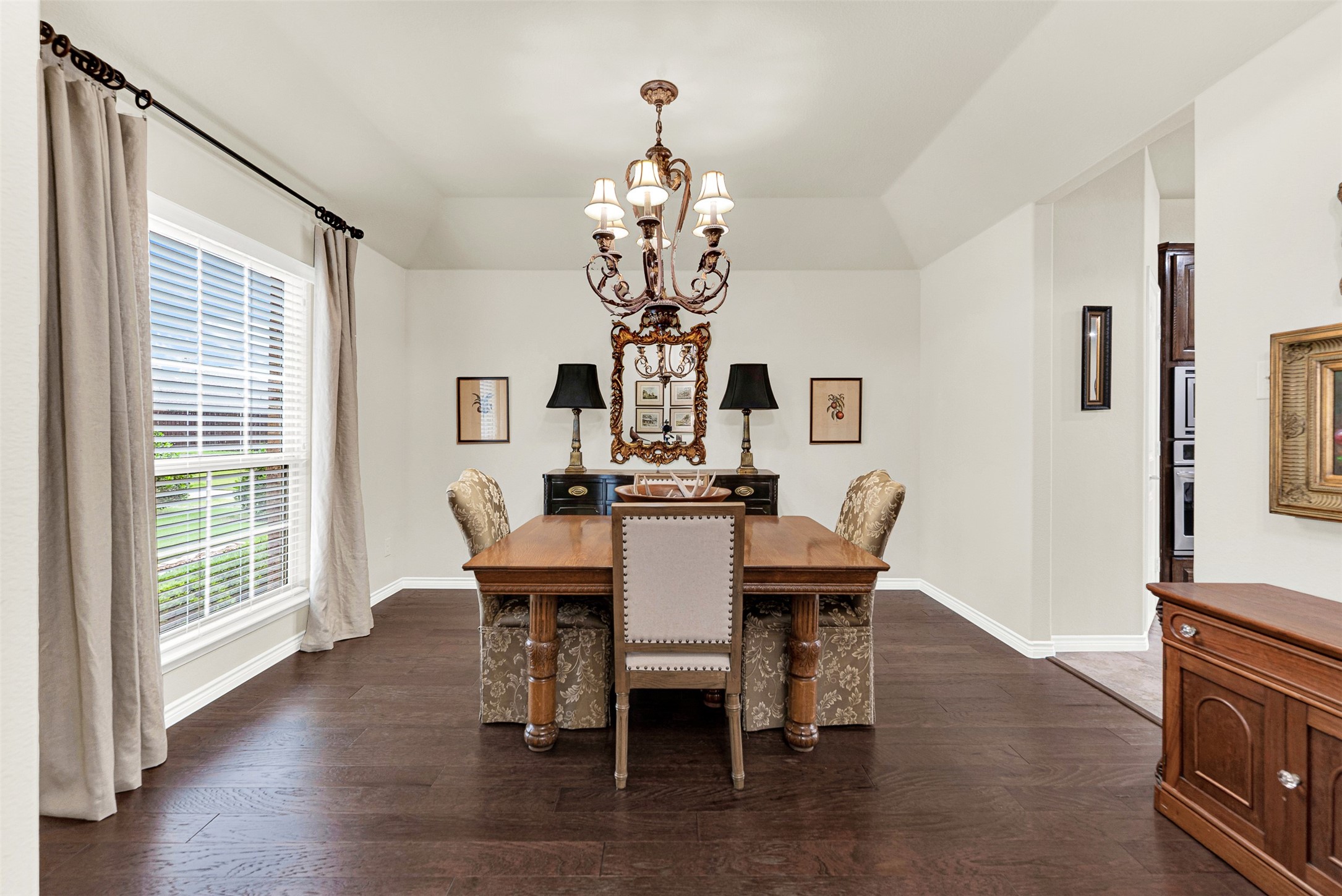 1401 Silver Lake Drive