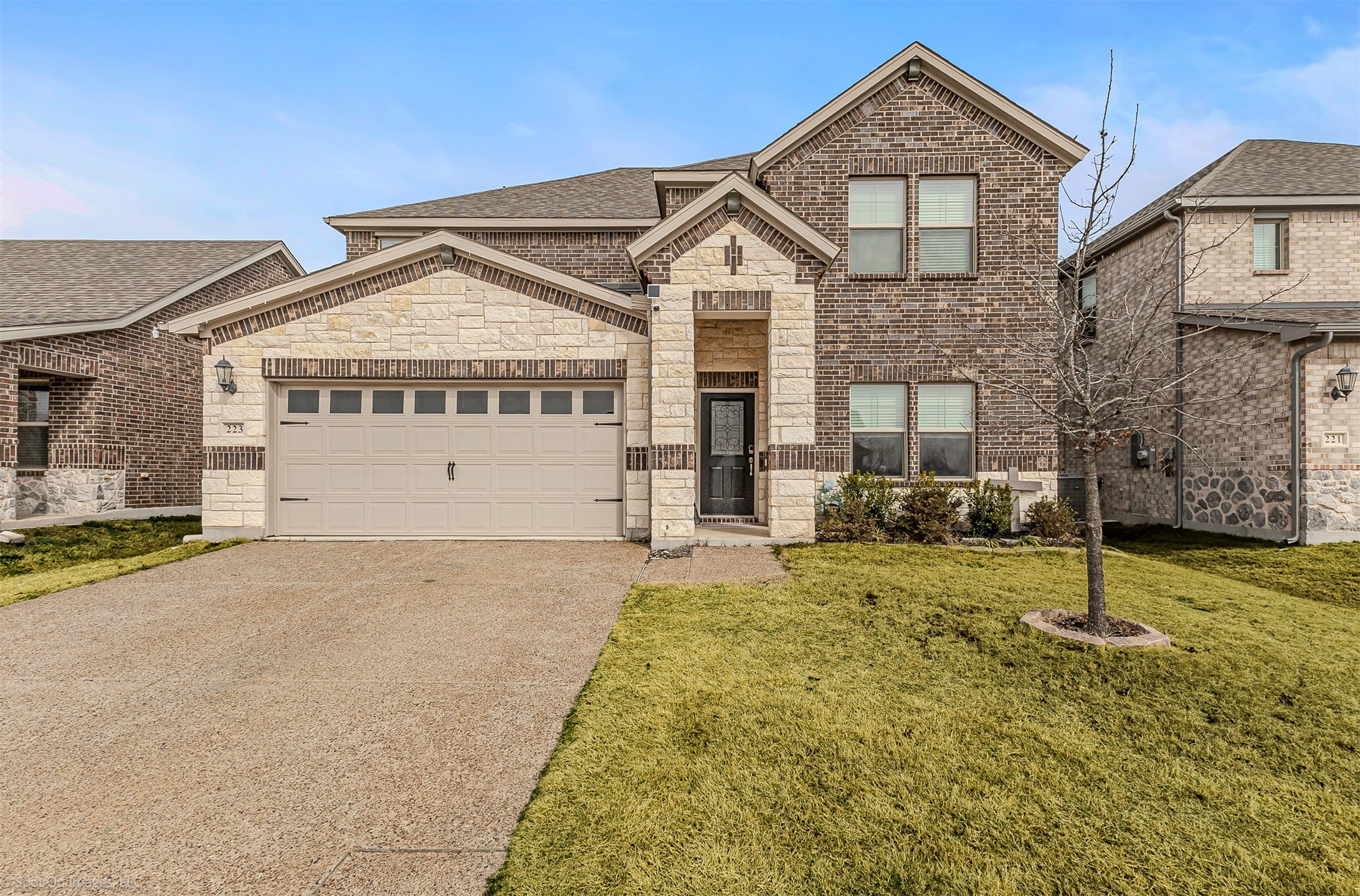 223 Quarry Street