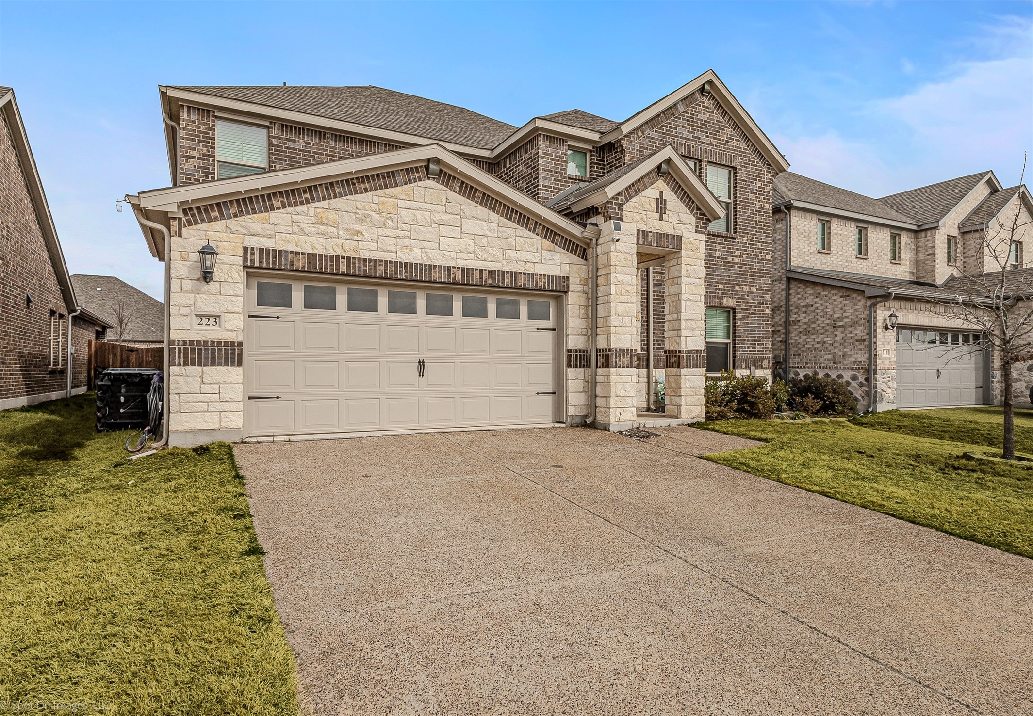 223 Quarry Street