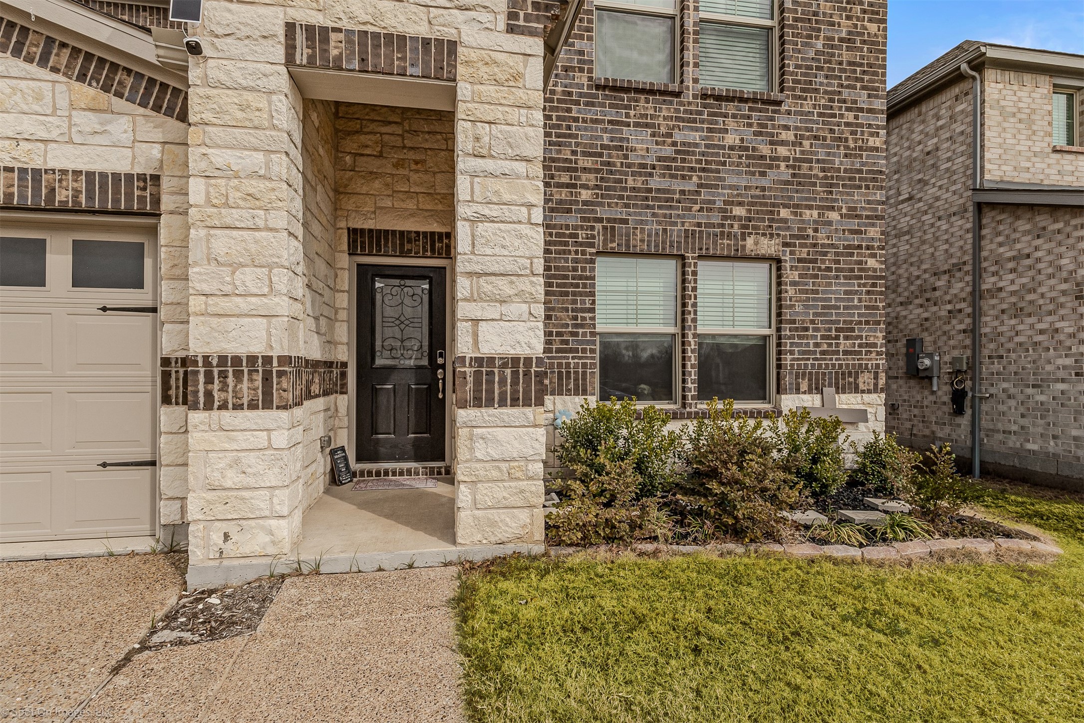 223 Quarry Street