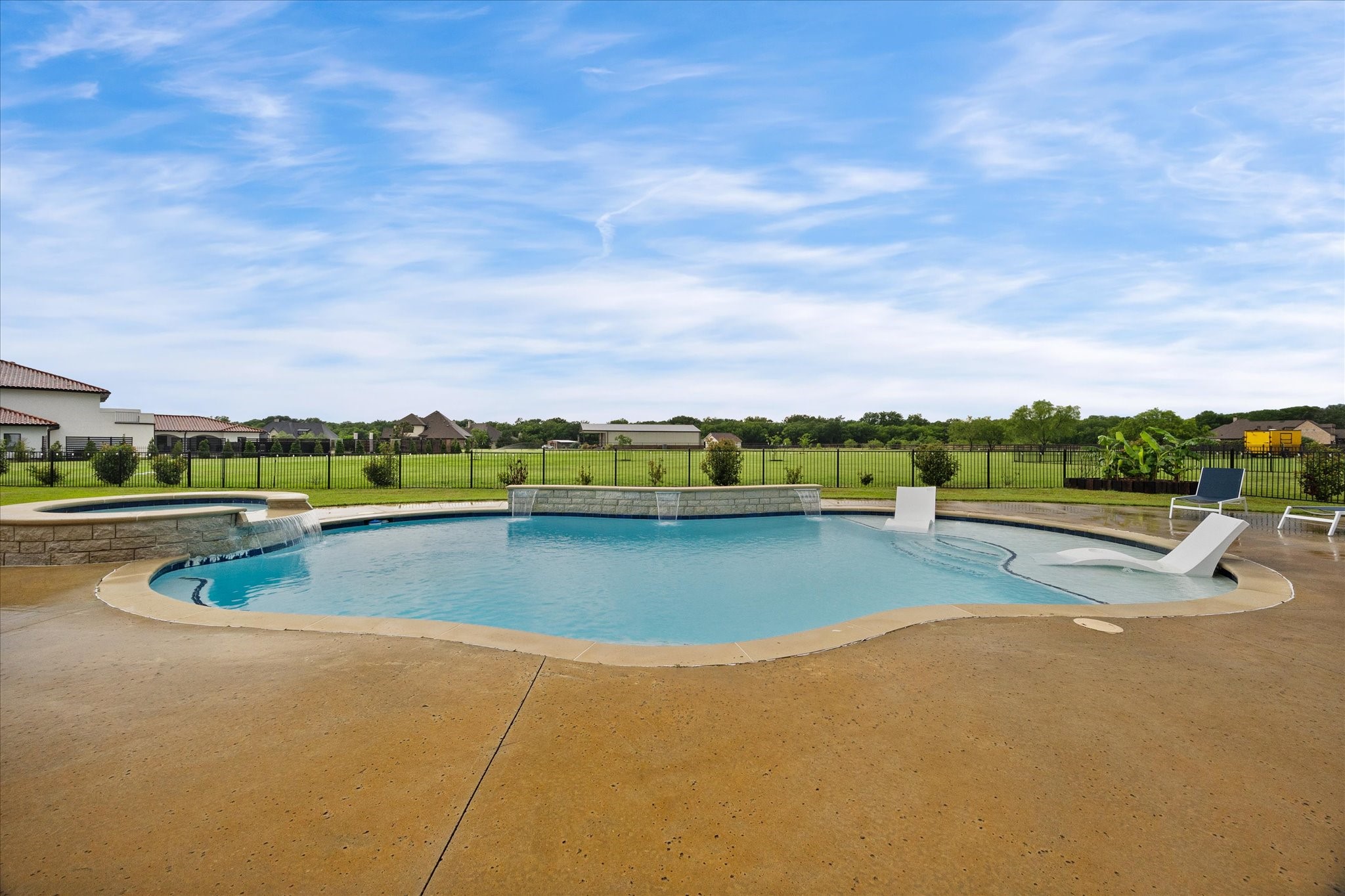 680 Horseshoe Bend