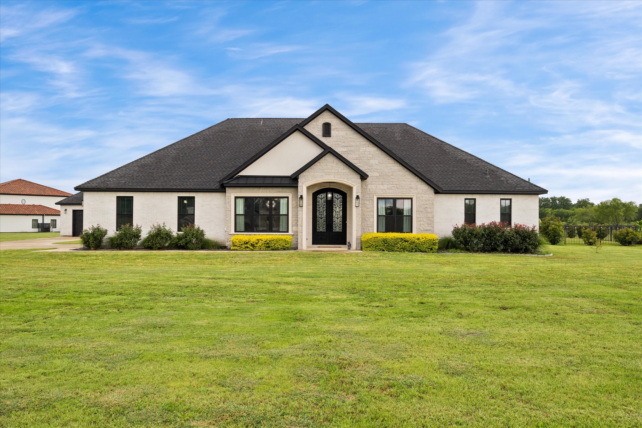 680 Horseshoe Bend