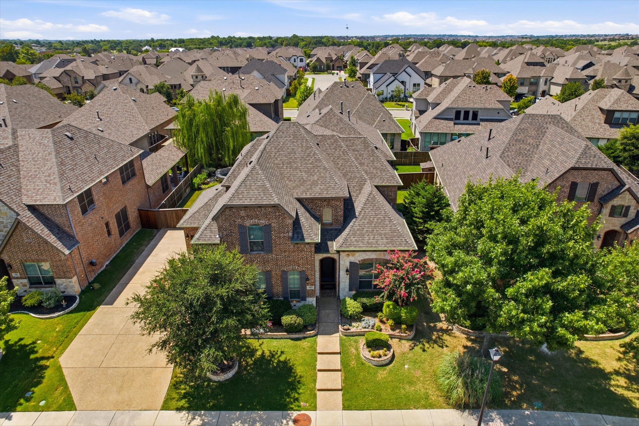 1013 Pleasant View Drive