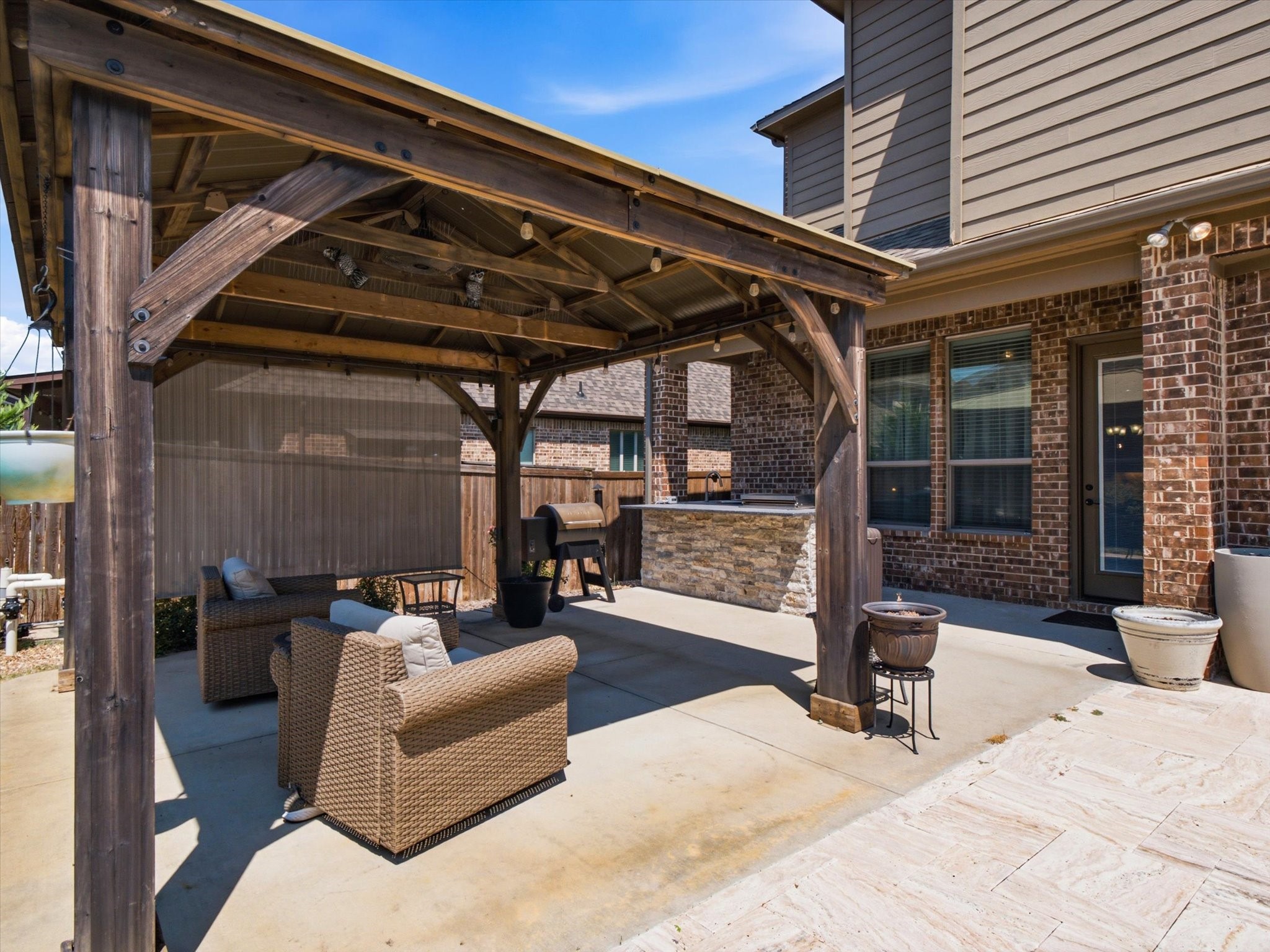 1013 Pleasant View Drive