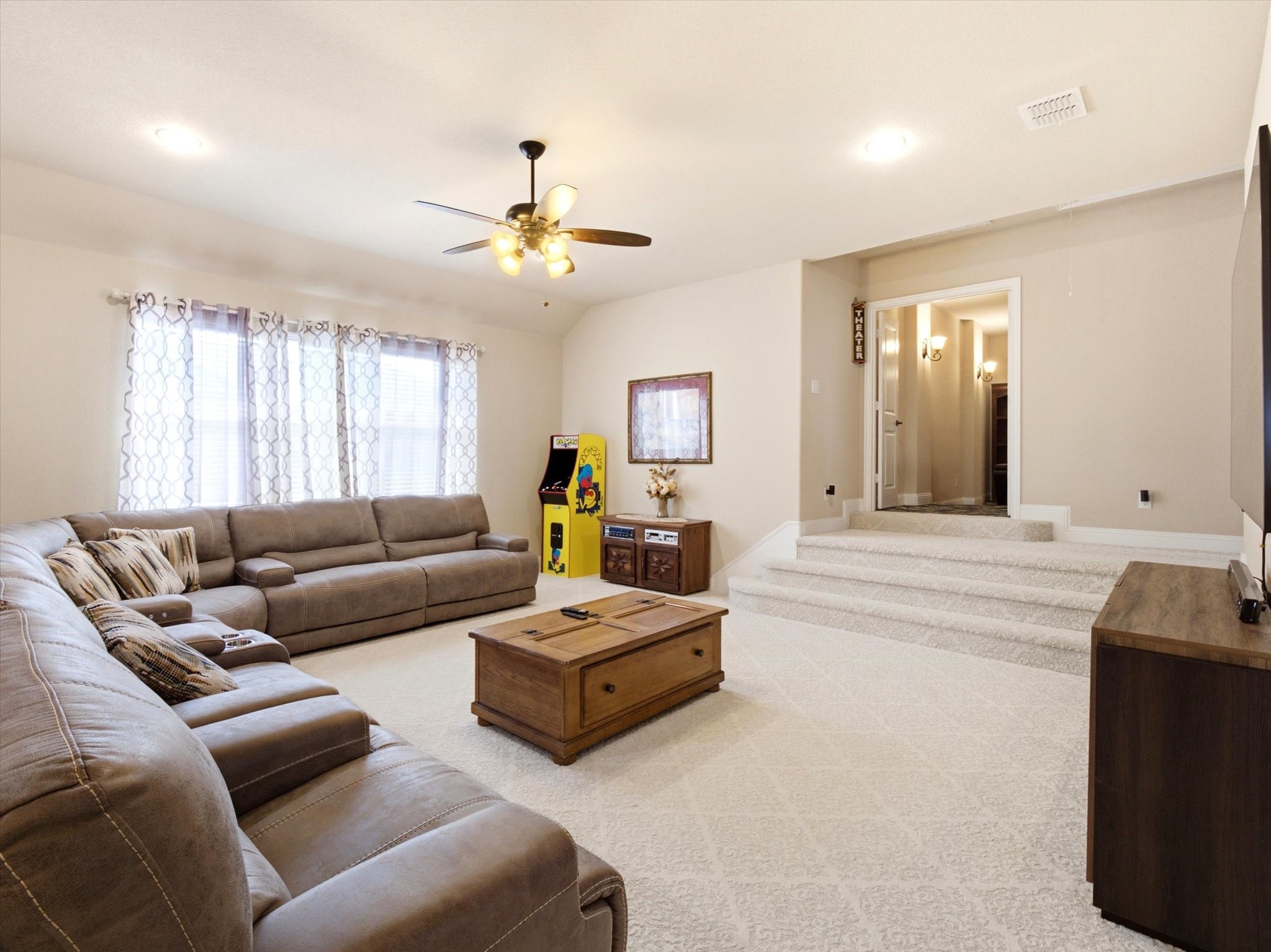 1013 Pleasant View Drive