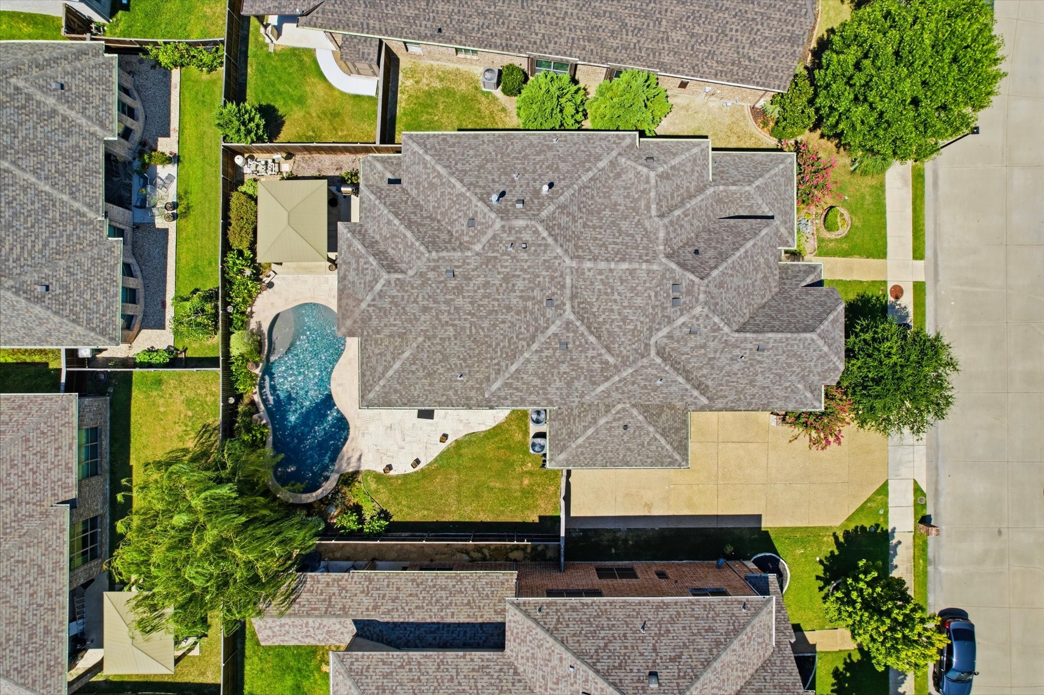 1013 Pleasant View Drive