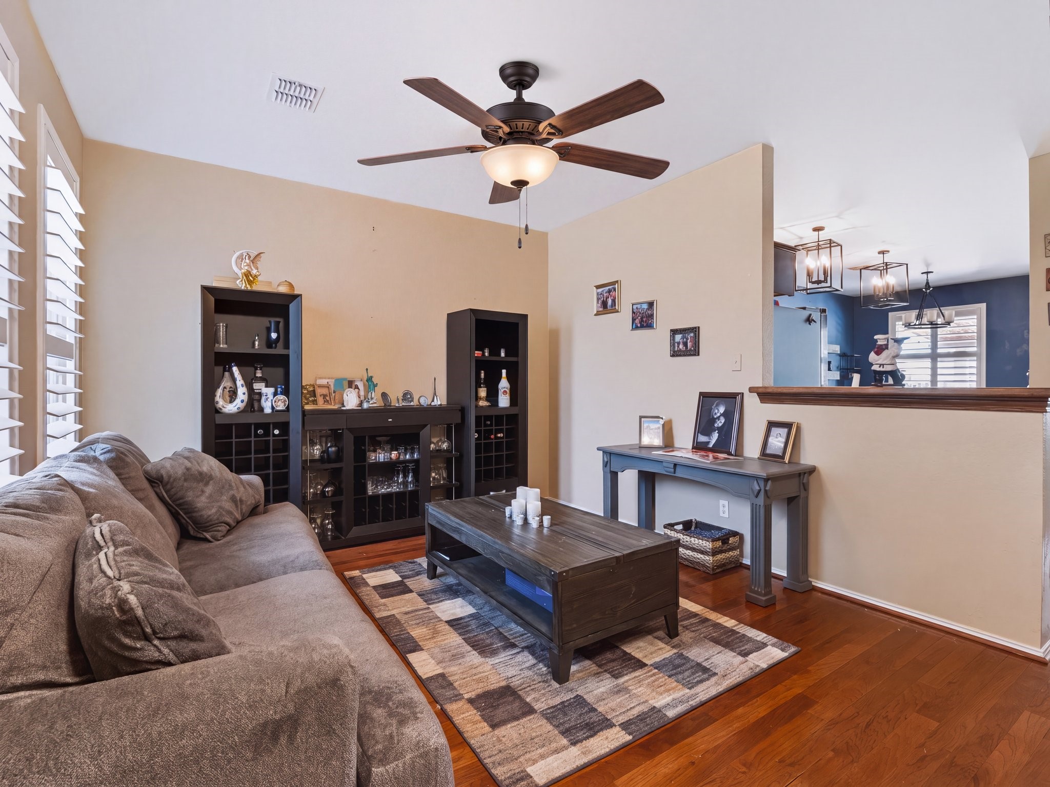 10518 Woodlands Trail