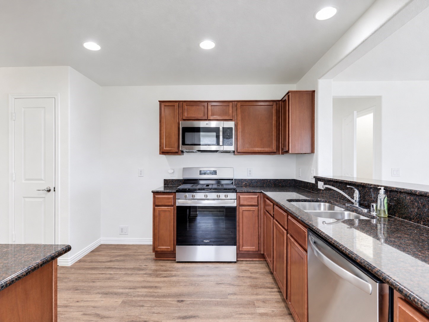 7542 Birmingham Forest Drive