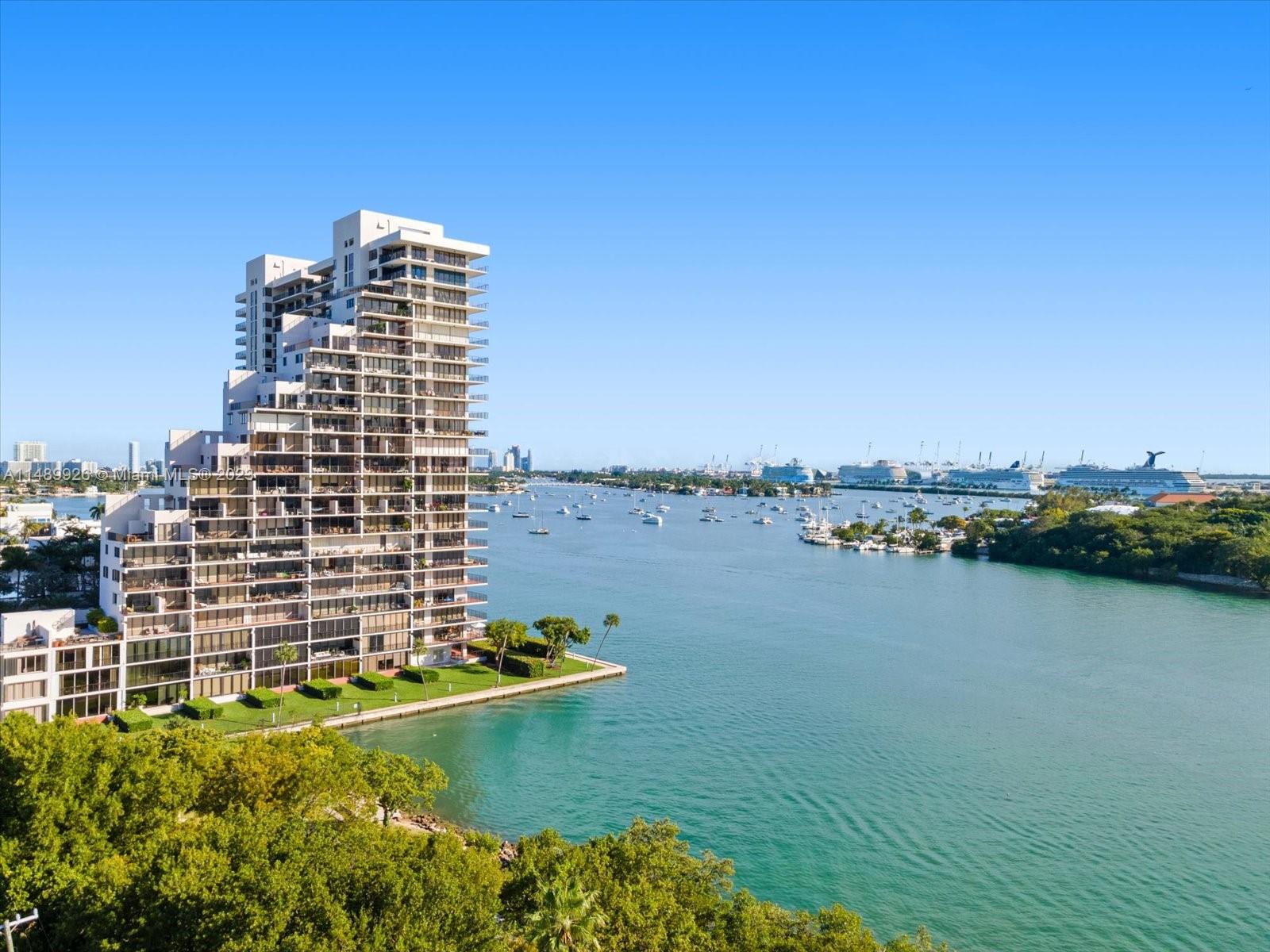 1000 Venetian Way Unit: 1008