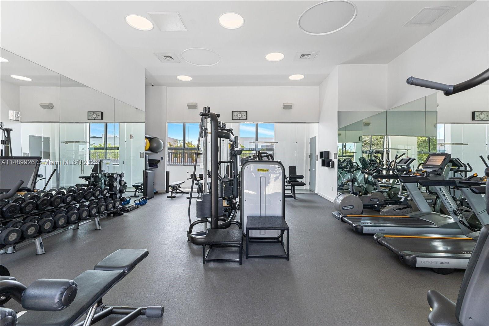 1000 Venetian Way Unit: 1008