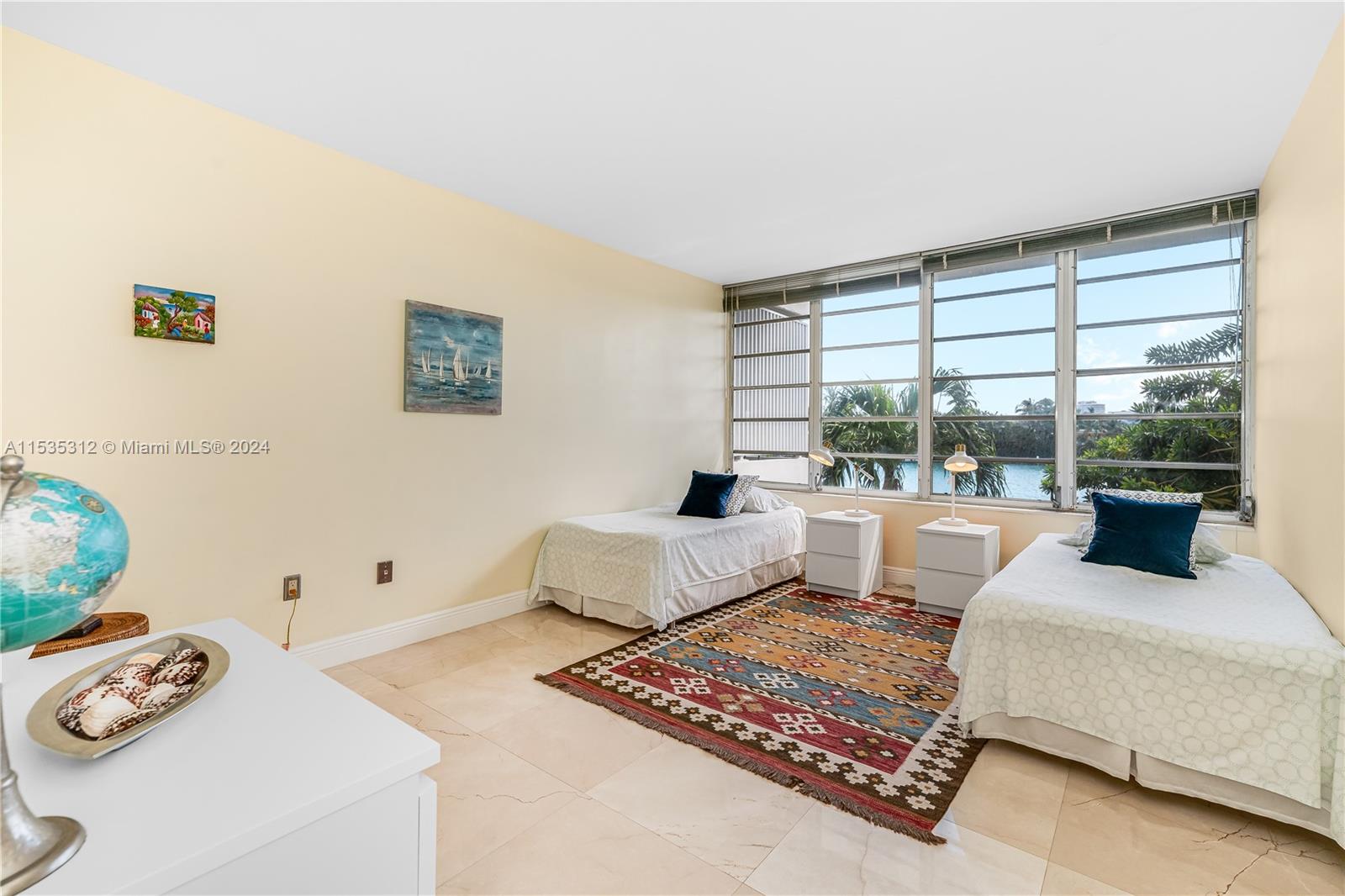 9101 E Bay Harbor Dr # 203