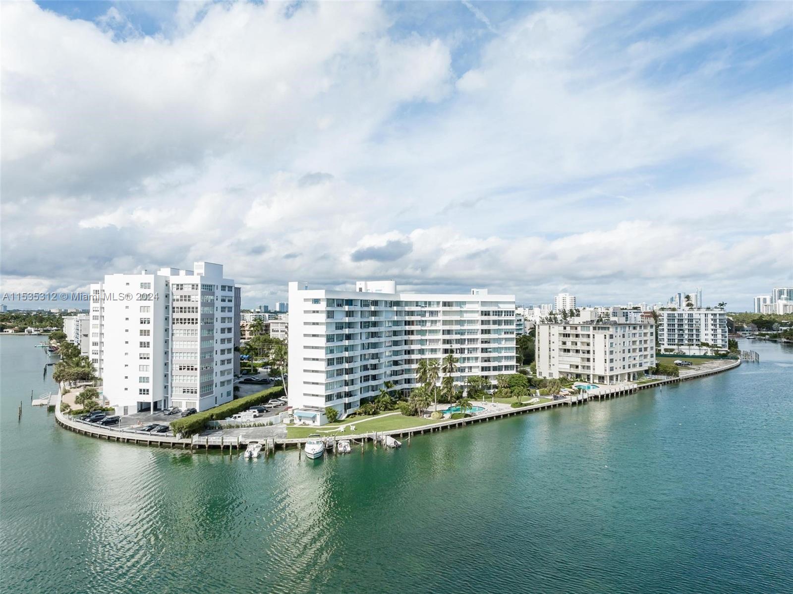 9101 E Bay Harbor Dr # 203