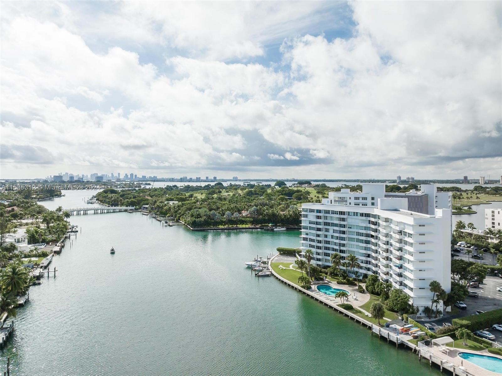 9101 E Bay Harbor Dr # 203