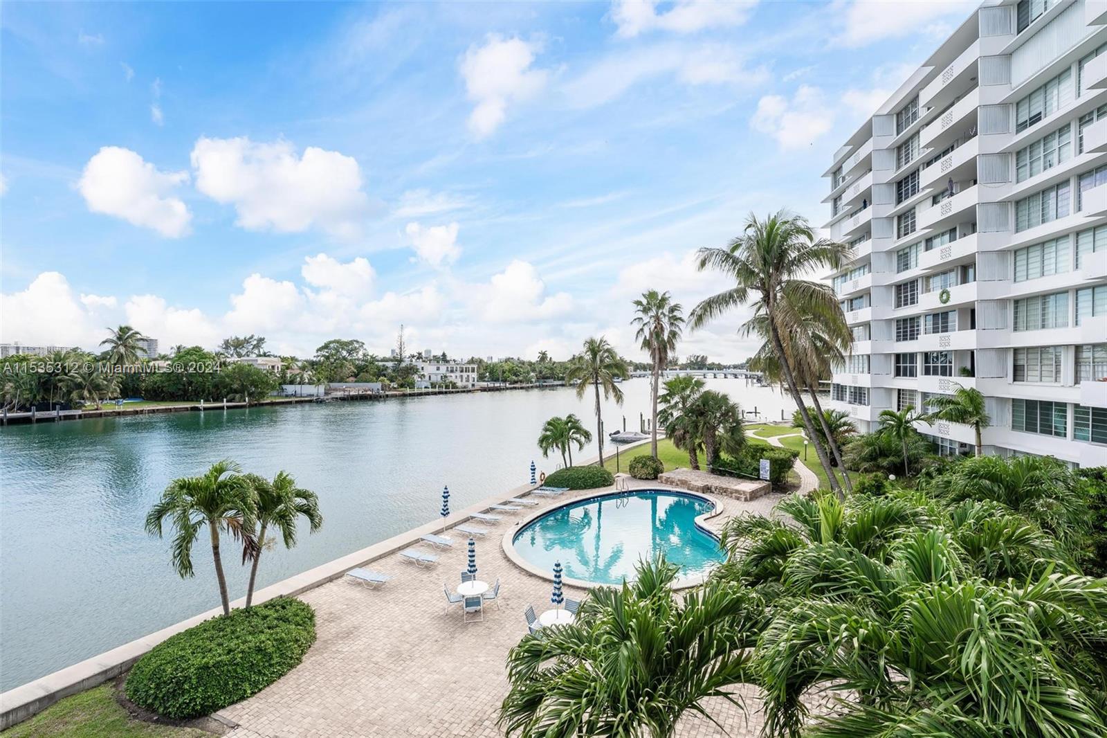 9101 E Bay Harbor Dr # 203
